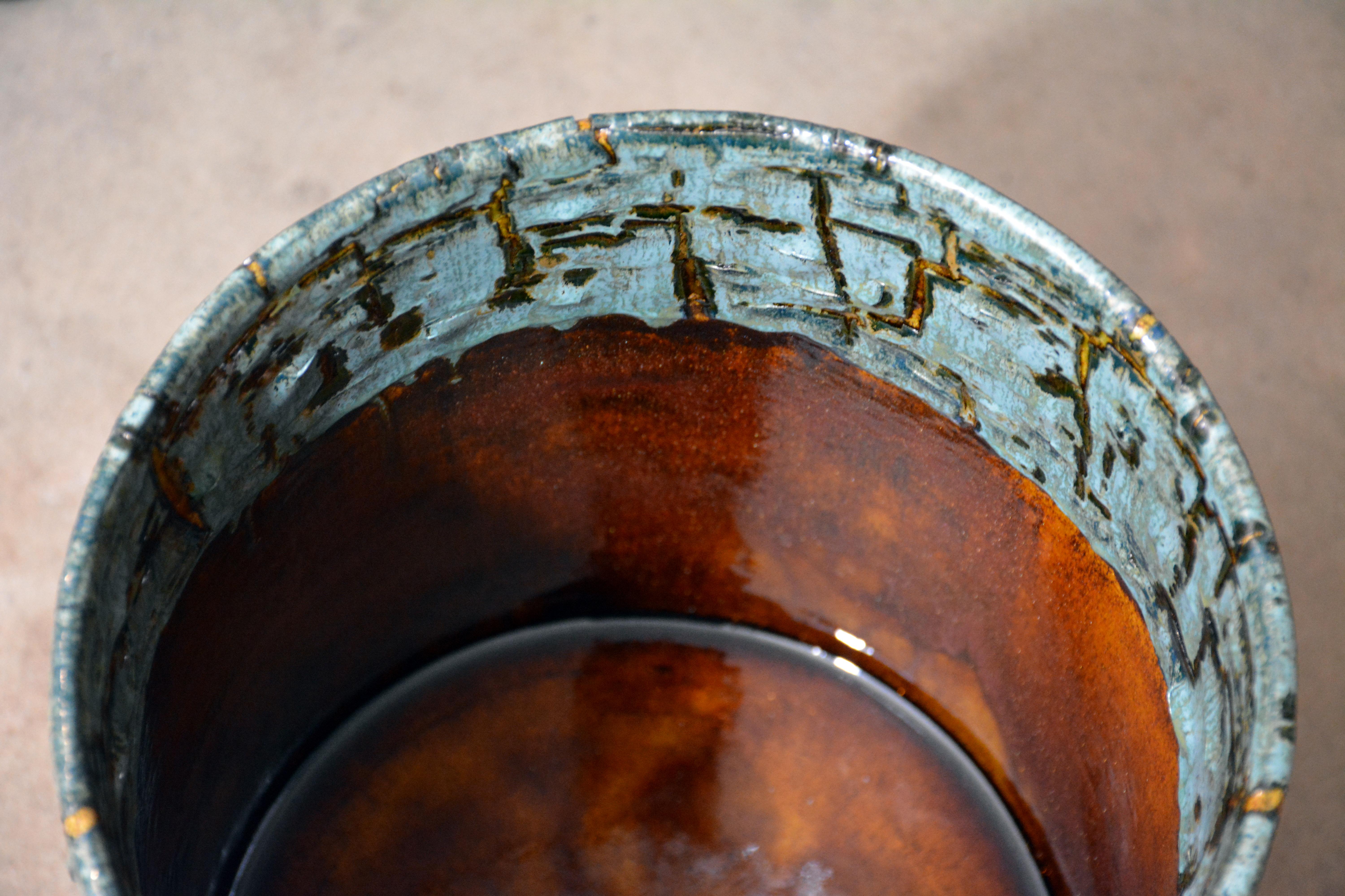 Ceramic Vessel by William Edwards  Cylinder Sculpture  For Sale 4