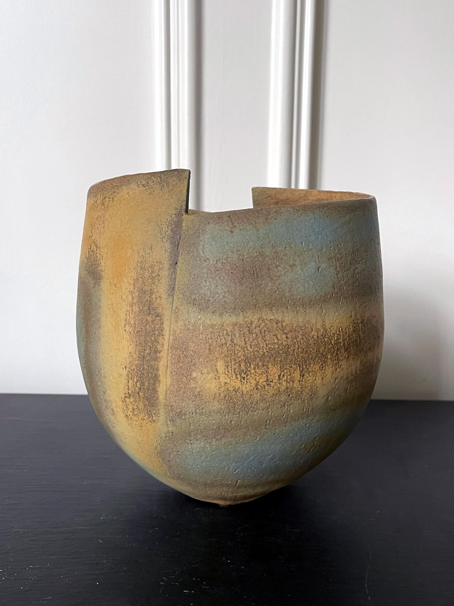 Moderne Vase en céramique du studio de poterie britannique John Ward en vente