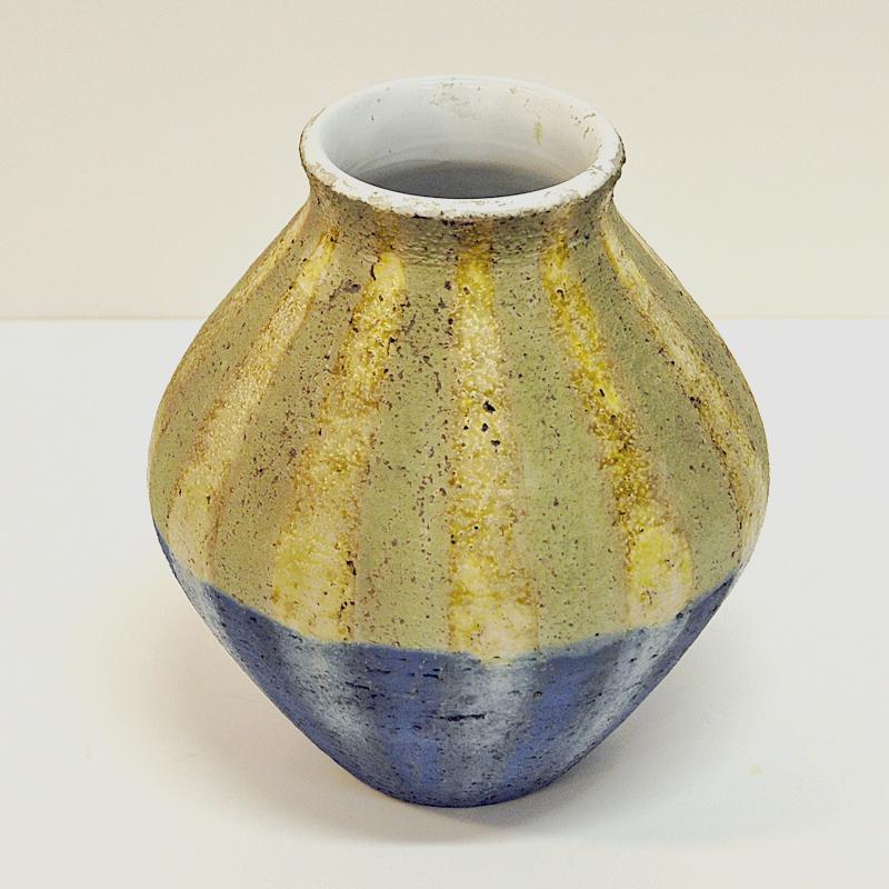 Ceramic Vintage Vase Pikea by Mari Simmulson, Upsala-Ekeby, Sweden, 1960s In Good Condition In Stockholm, SE