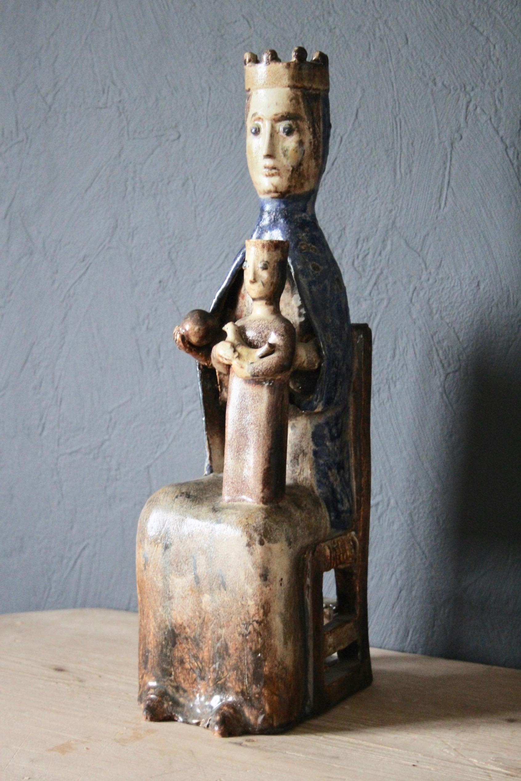 Ceramic Virgin with Child In Good Condition For Sale In grand Lancy, CH