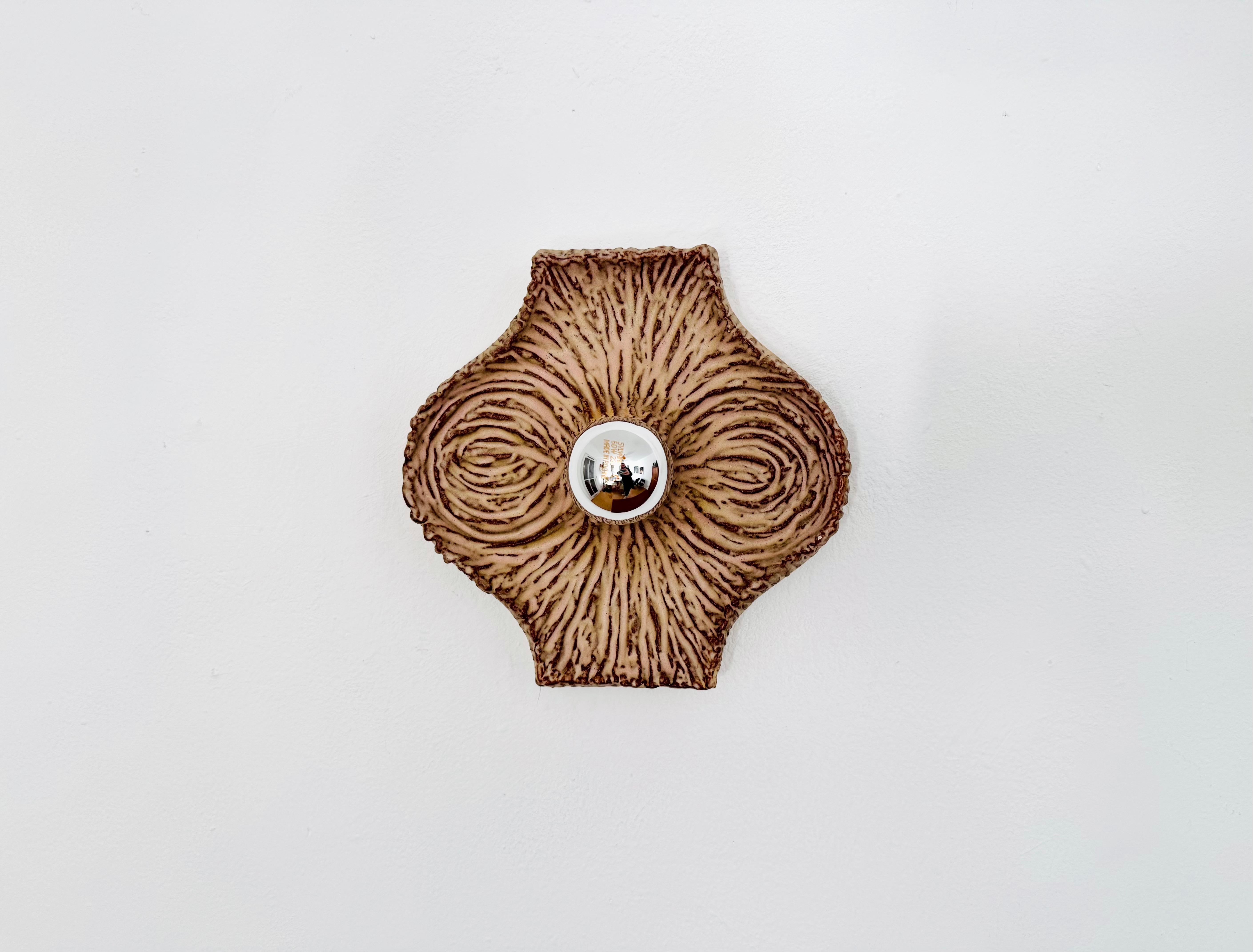 Mid-Century Modern Lampe murale en céramique en vente