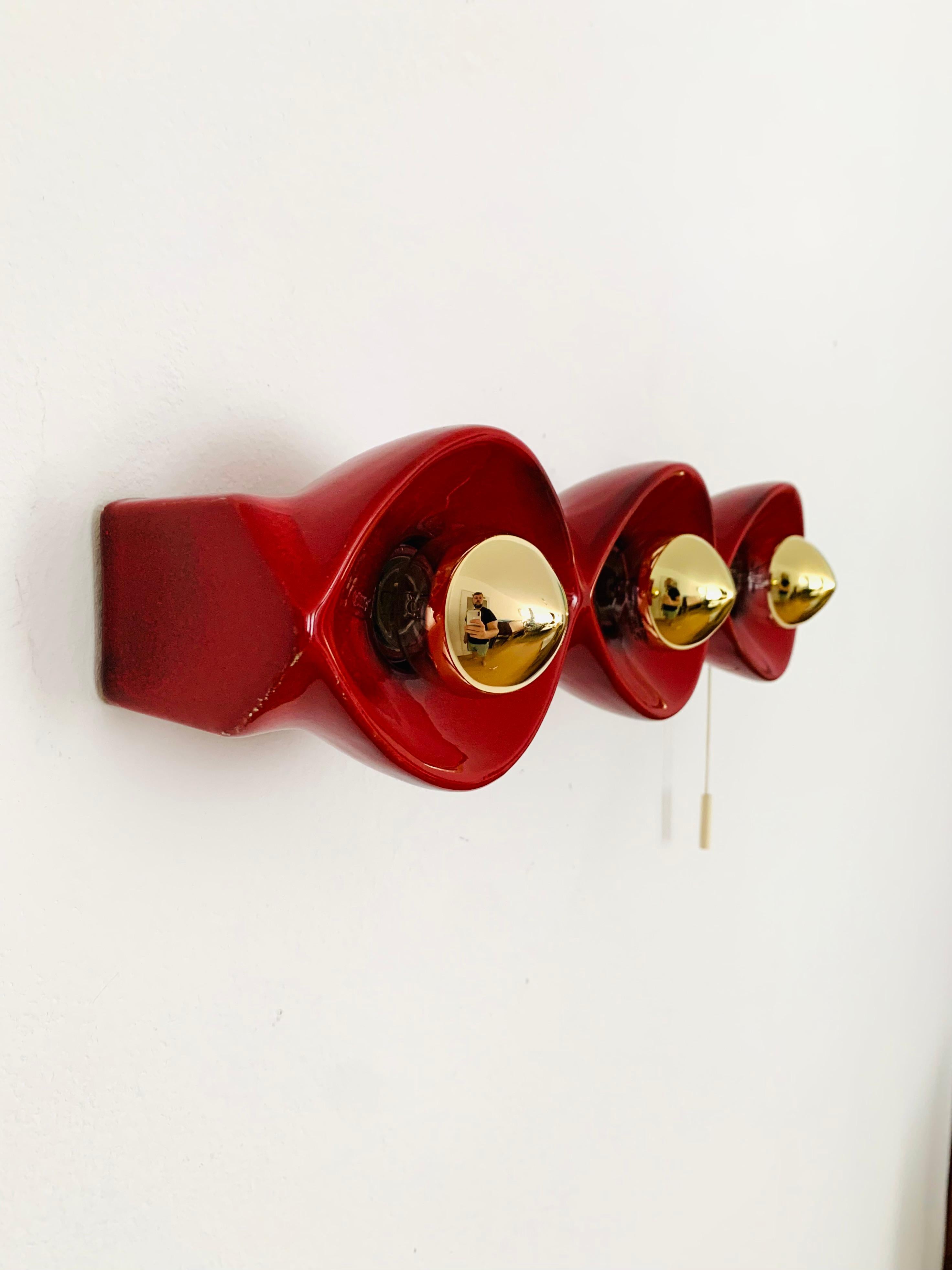 Milieu du XXe siècle Lampe murale en céramique en vente