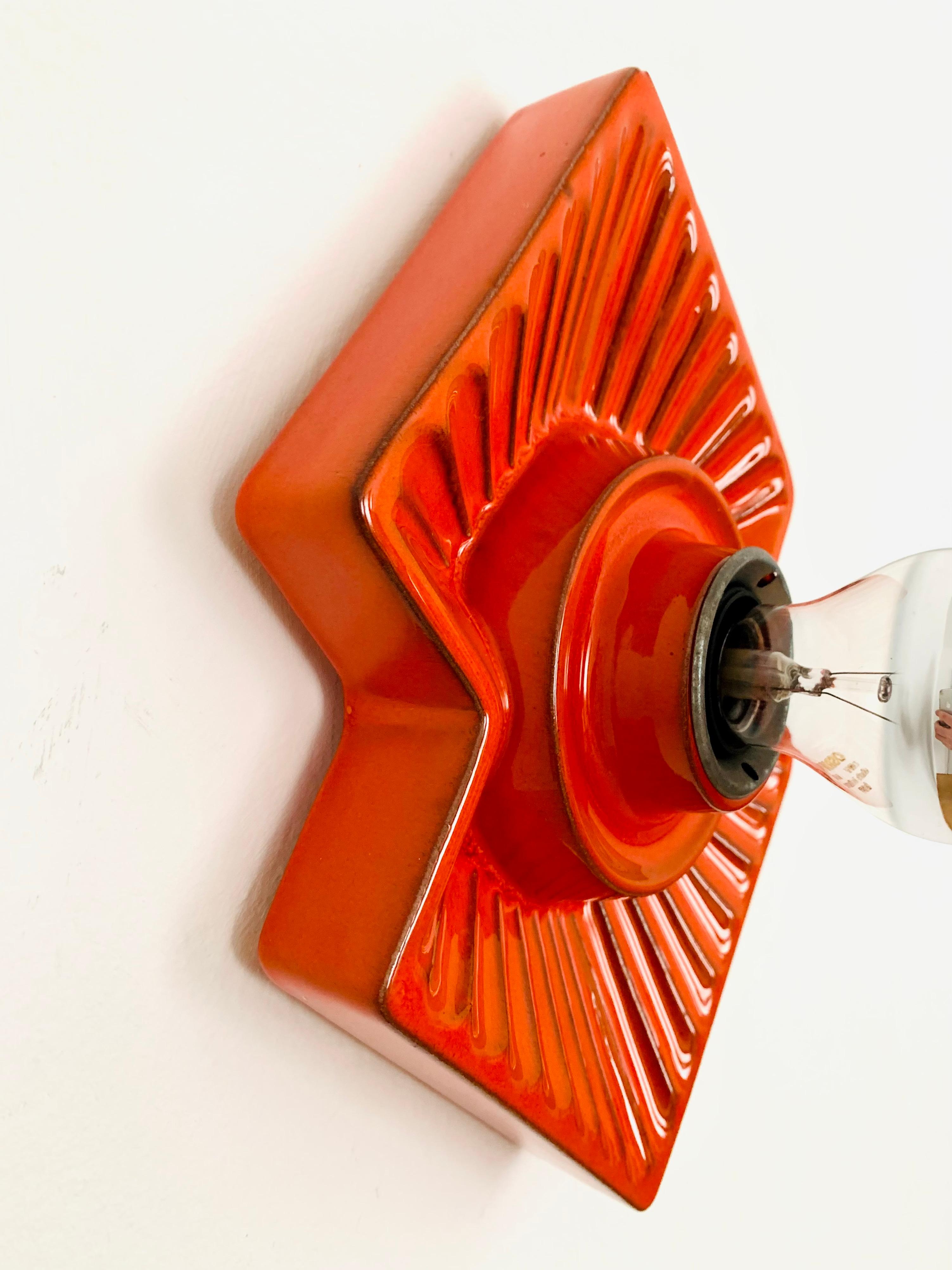 Milieu du XXe siècle Lampe murale en céramique en vente