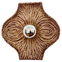 Wandleuchte aus Keramik