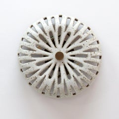 Keramik-Wandleuchte Nr.11 von Heather Levine