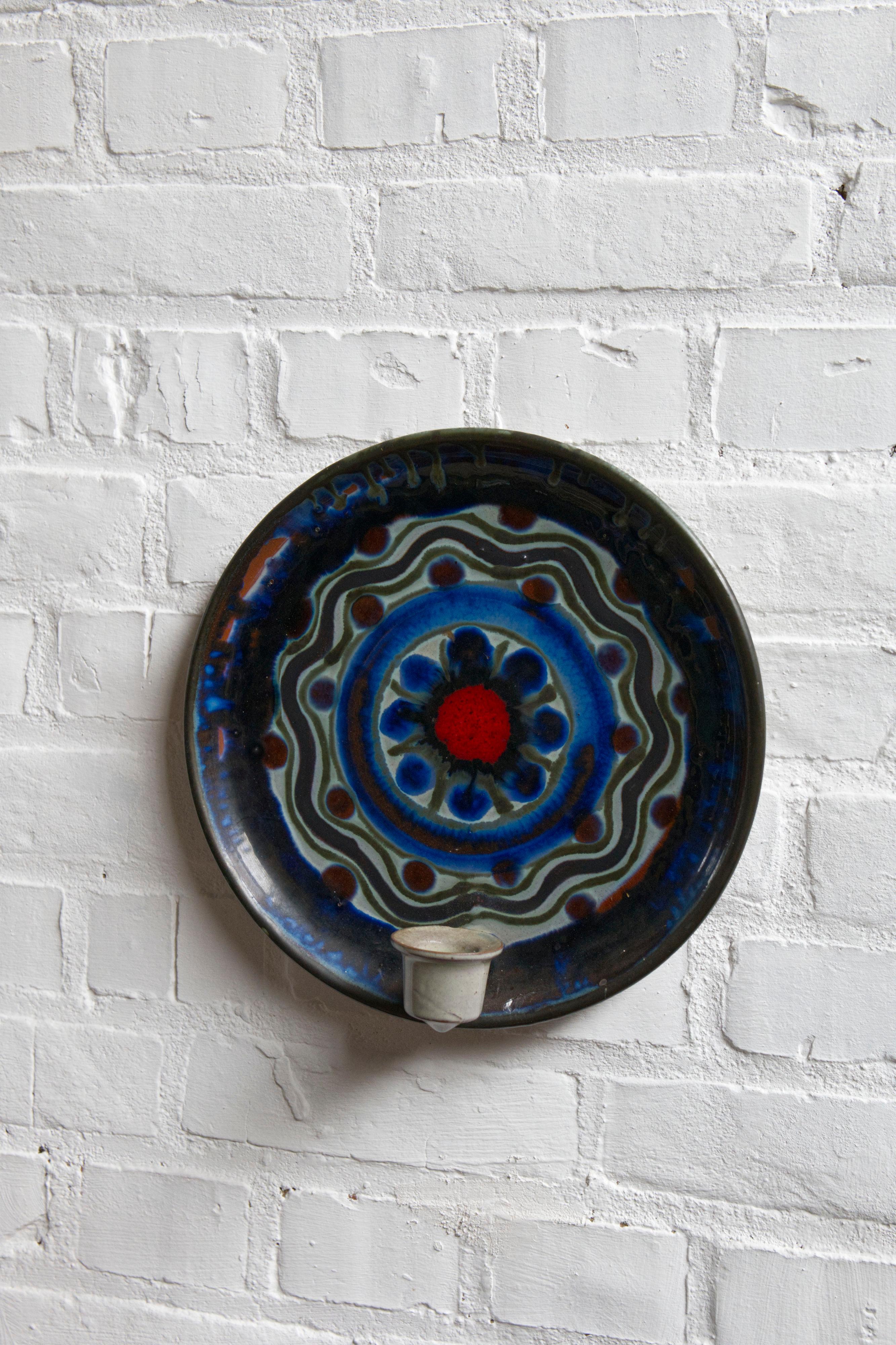 Keramischer Wandleuchter von Jette Hellerøe, Dänemark, 1973 (Glasiert) im Angebot