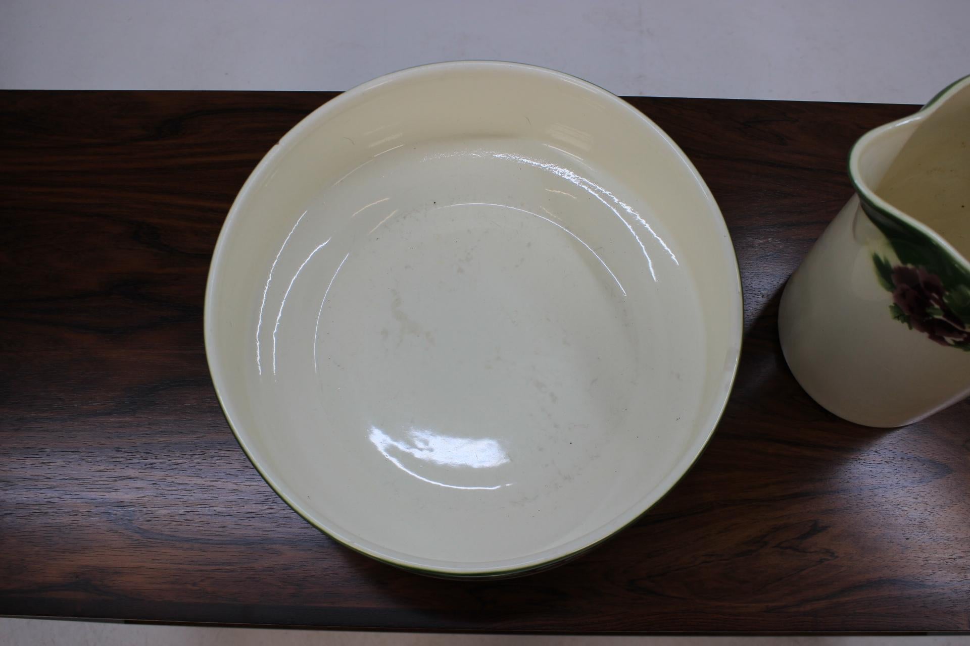 Début du 20ème siècle Ensemble de lavage de céramique par Urbach Freres des années 1920 en vente