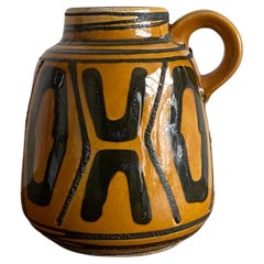 Vase ou cruche en céramique de l'Allemagne de l'Ouest 1535-13