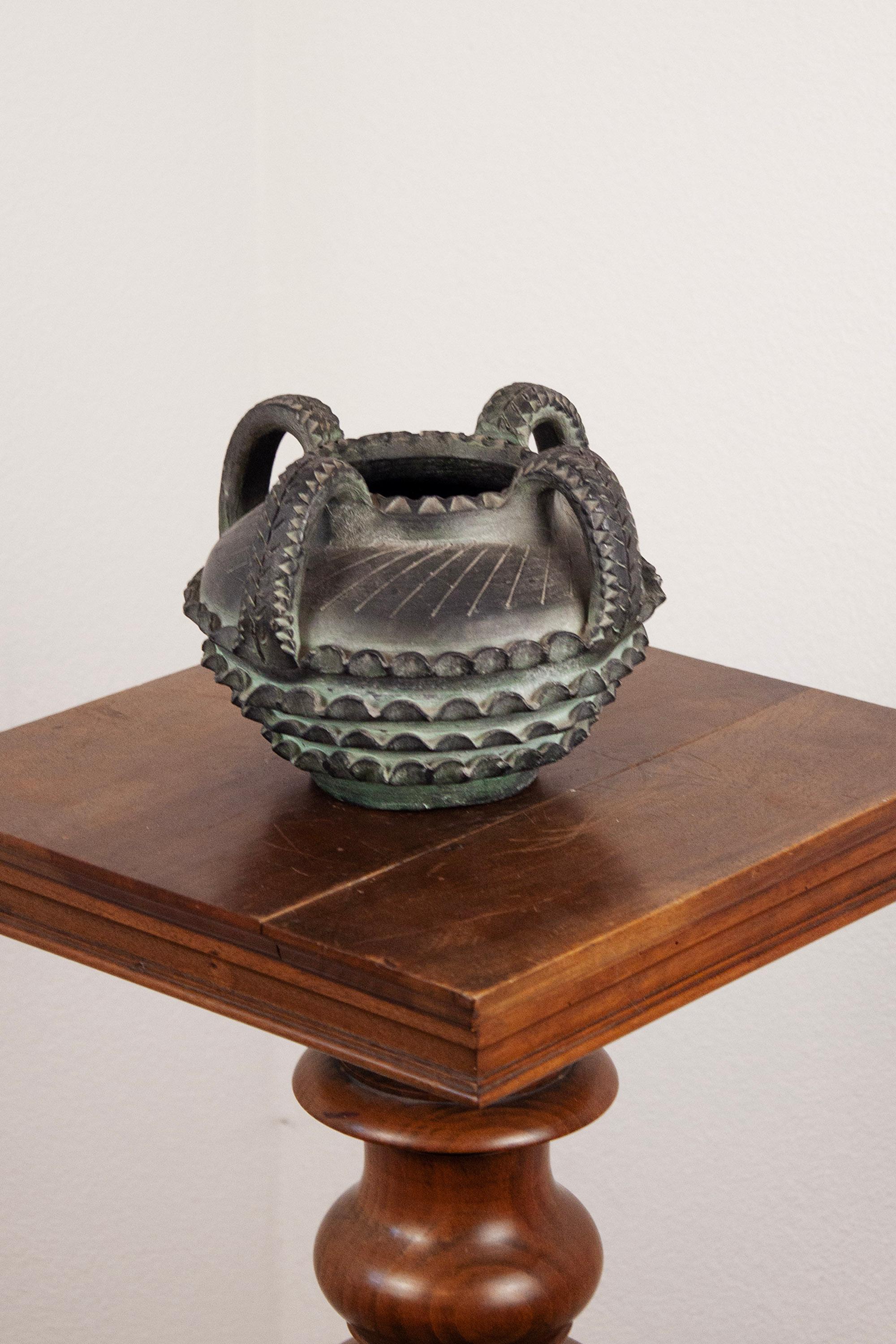 Ceramica Partenon 1950 Spanish Hand Made Black Ceramic Vesel Mid-Century en vente 2