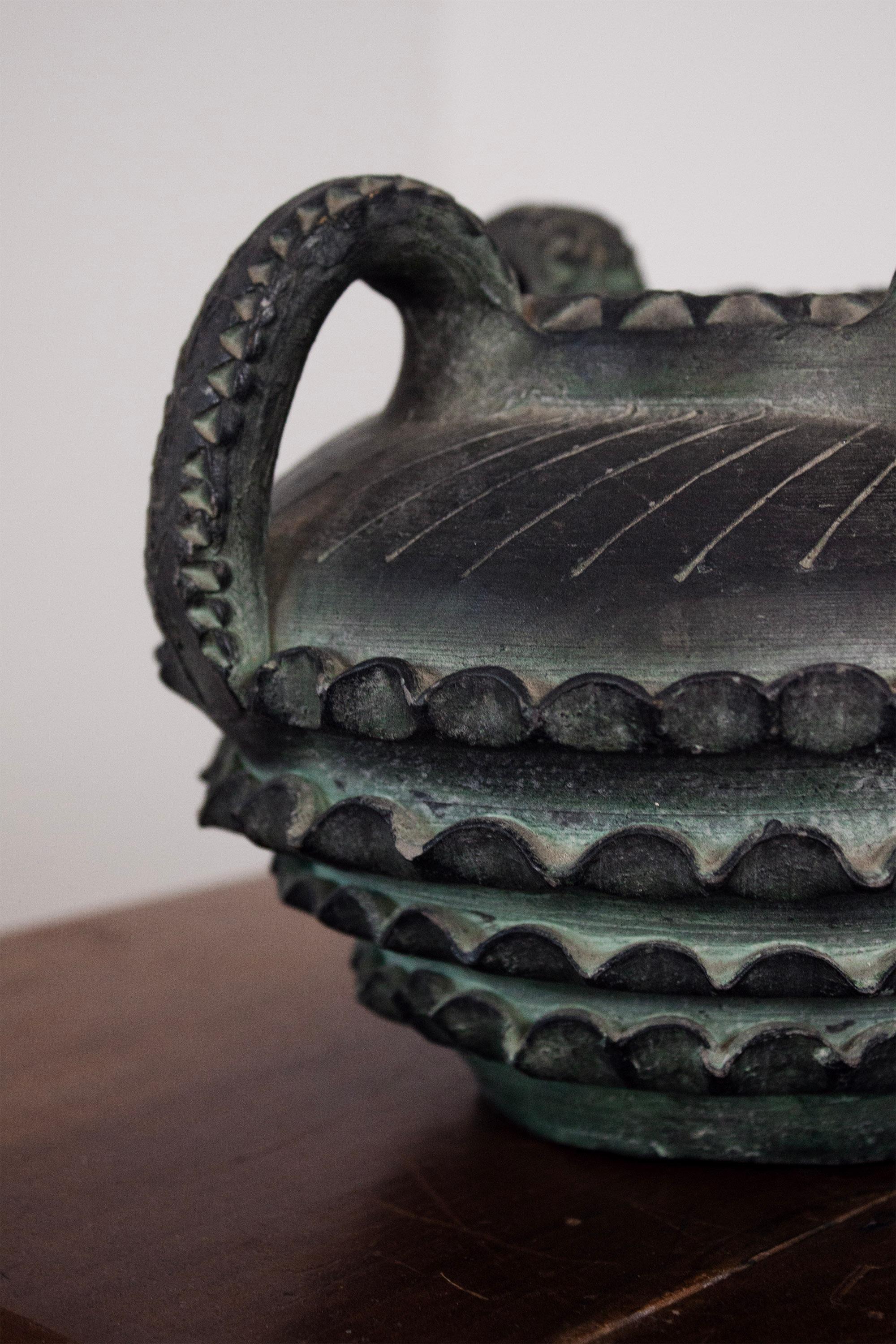 Fait main Ceramica Partenon 1950 Spanish Hand Made Black Ceramic Vesel Mid-Century en vente