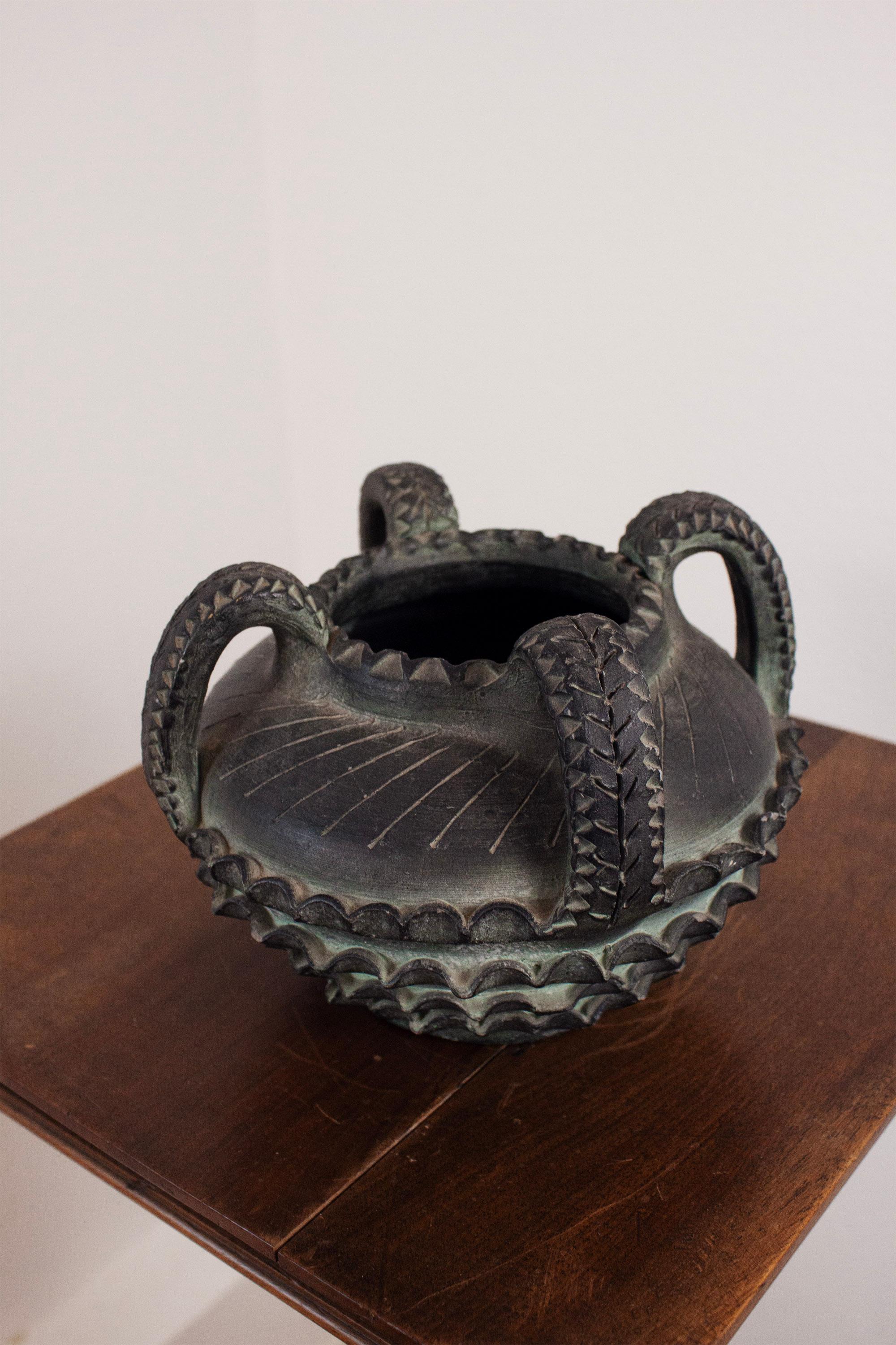 Ceramica Partenon 1950 Spanish Hand Made Black Ceramic Vesel Mid-Century Bon état - En vente à Rümmingen, BW