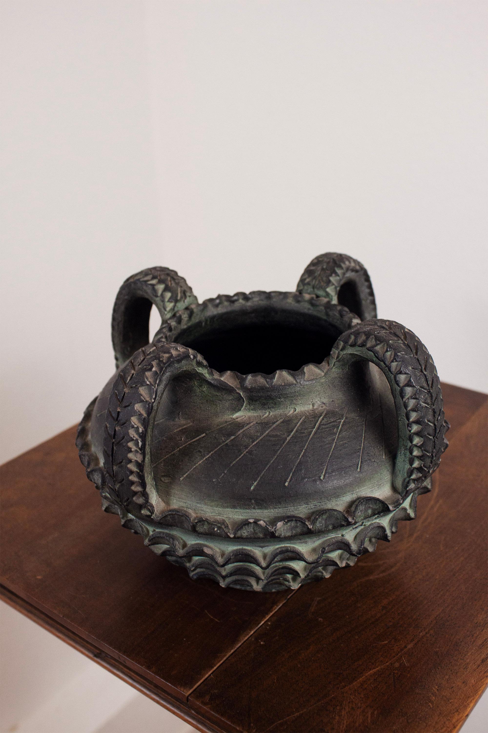 Céramique Ceramica Partenon 1950 Spanish Hand Made Black Ceramic Vesel Mid-Century en vente