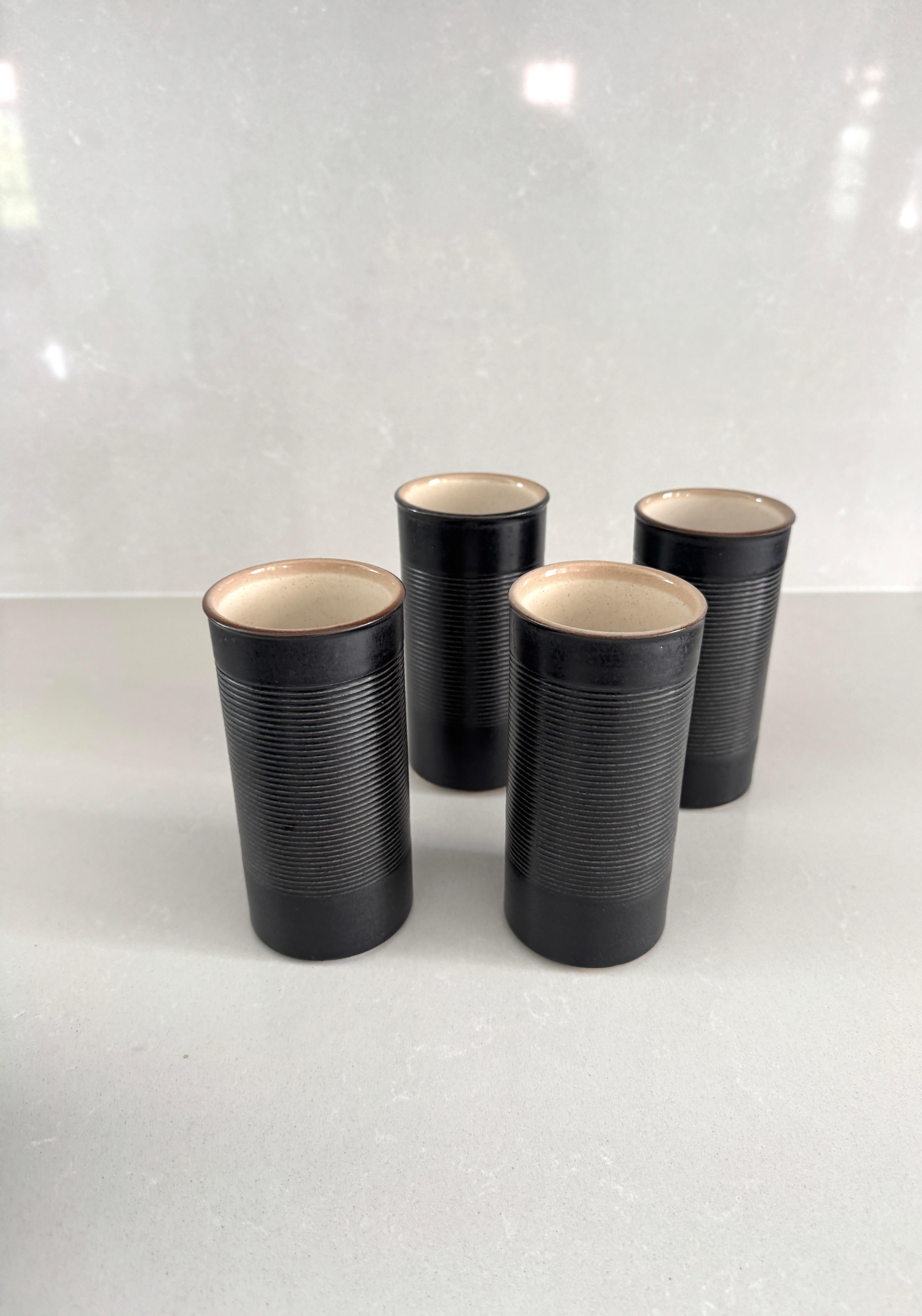 IP Ceramics, Set consisting of carafe and four drinking glasses, 1960s For Sale 7
