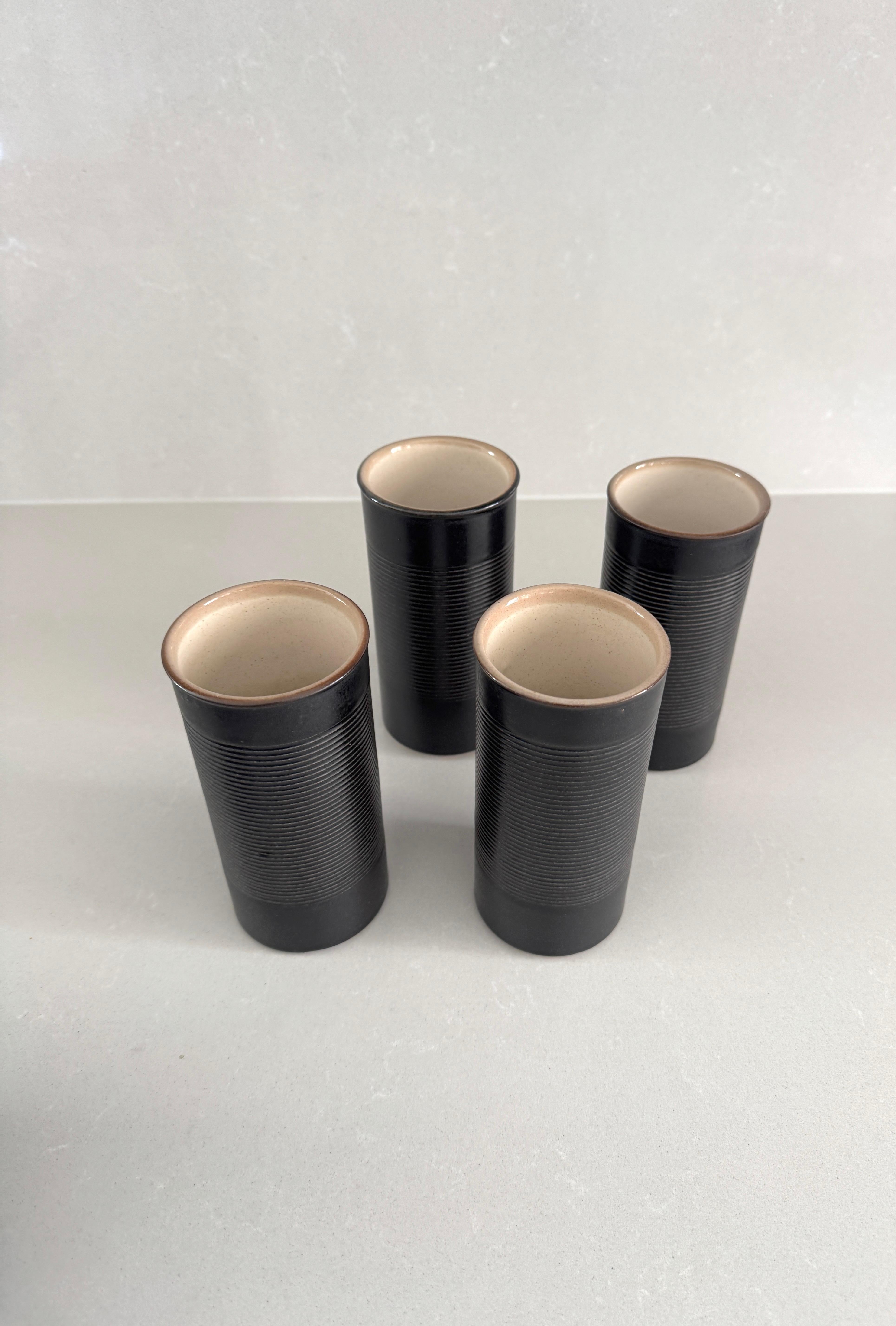 IP Ceramics, Set consisting of carafe and four drinking glasses, 1960s For Sale 8
