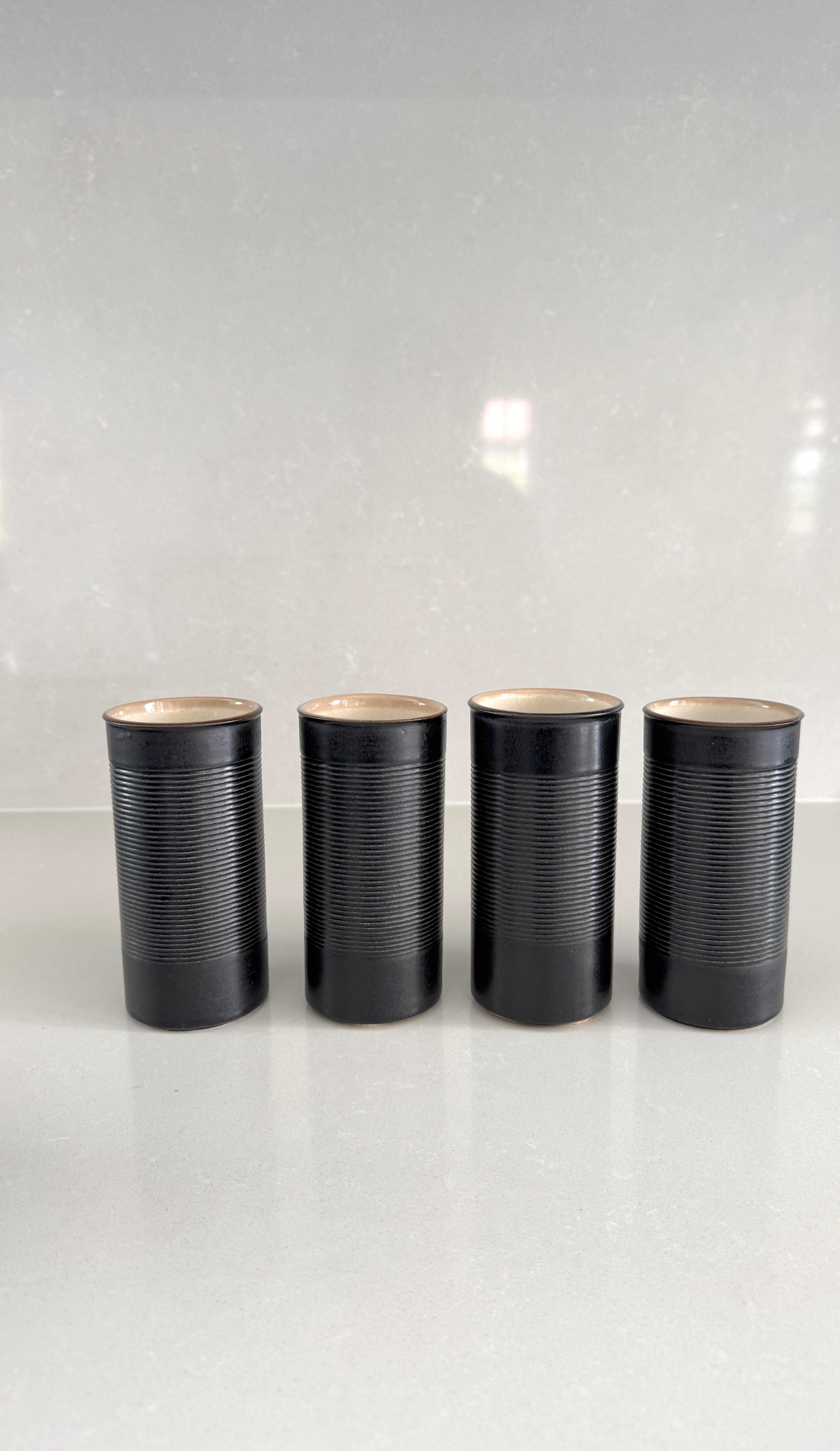 IP Ceramics, Set consisting of carafe and four drinking glasses, 1960s For Sale 9