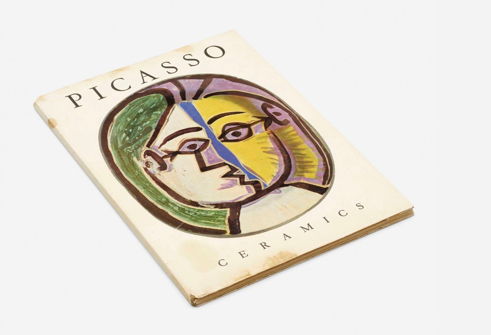 Ceramics by Picasso 1950 Portfolio Set of Sixteen In Fair Condition In Chicago, IL