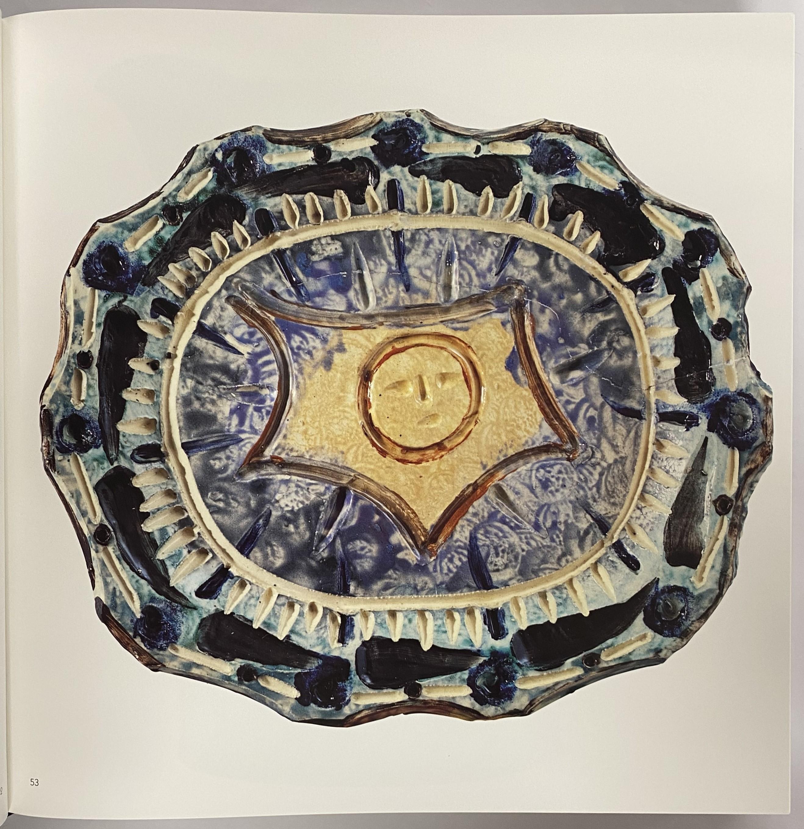 Ceramics by Picasso by Marilyn McCully (Book) In Good Condition For Sale In North Yorkshire, GB