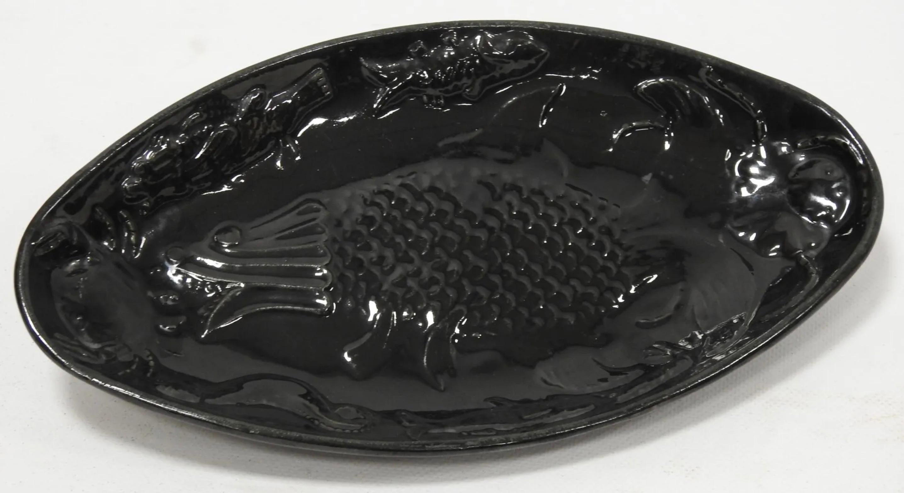 Ceramic Ceramony Vallauris Earthenware Set Mat Black and Shiny Lead 1950 - 38 Pieces For Sale