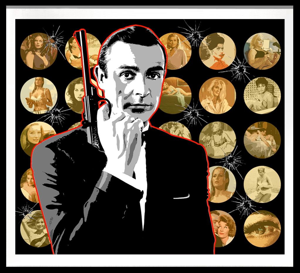 Signierter Monodruck 007 „Bond Girls Red and Golden“, 29x32“ auf Hadernpapier – Mixed Media Art von Ceravolo