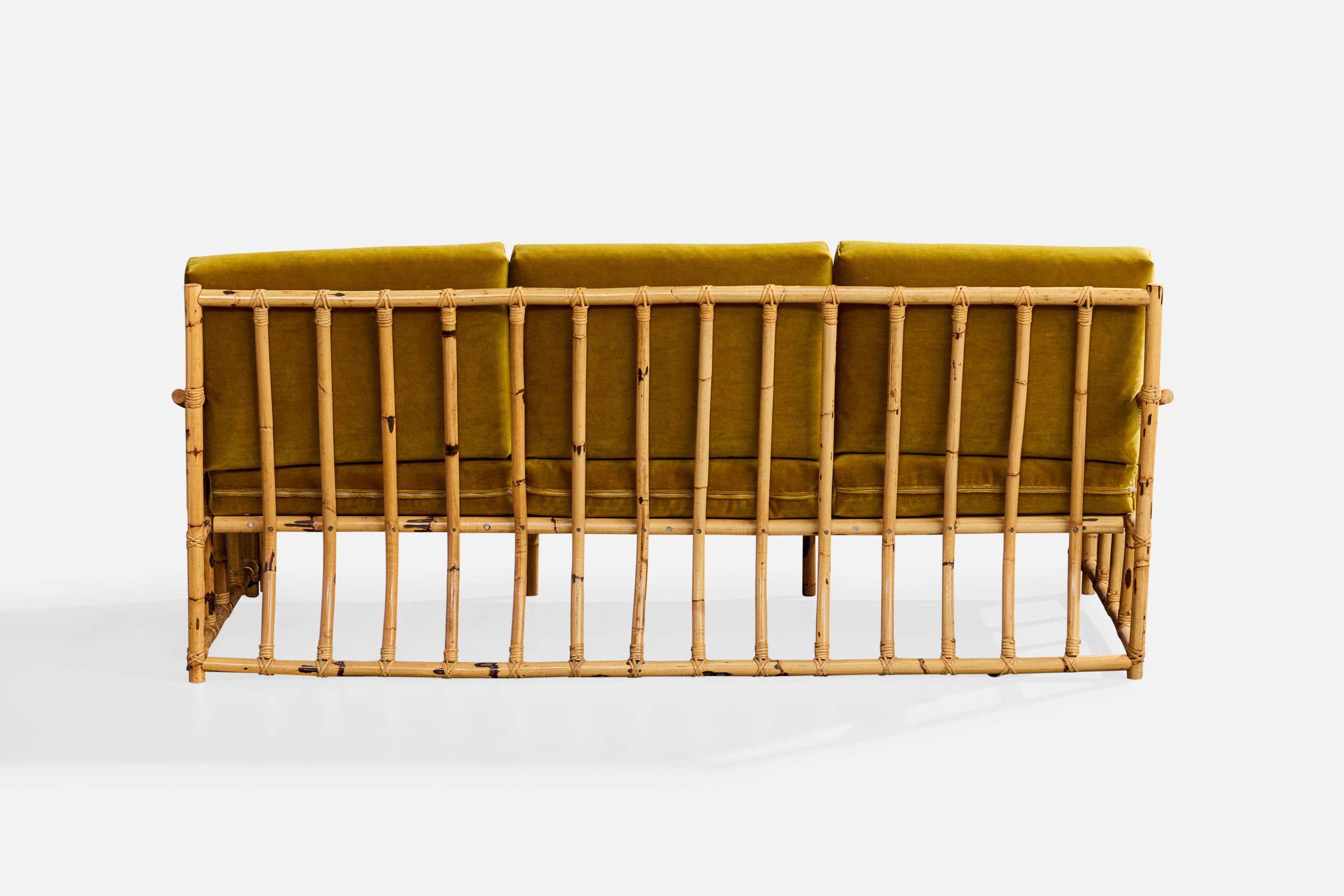 Cerdá, Sofa, Bamboo, Rattan, Velvet, Spain, 1950s In Good Condition For Sale In High Point, NC