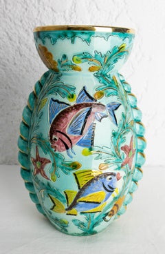 Vase français du milieu du siècle dernier en céramique Cerdazur Monaco avec décorations marines