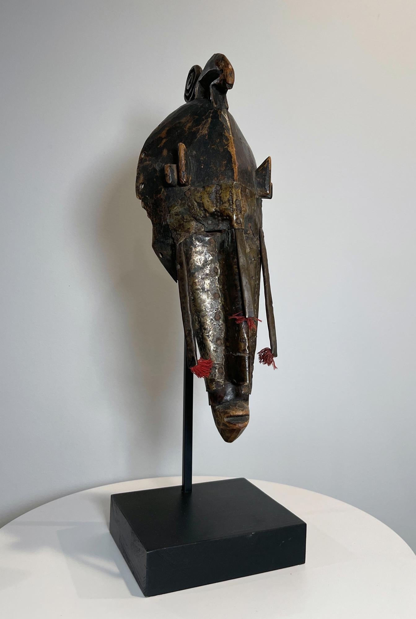 Ceremonial dance MARKA mask, Mali circa 1930’s. Collection Agogue, Paris, France For Sale 4