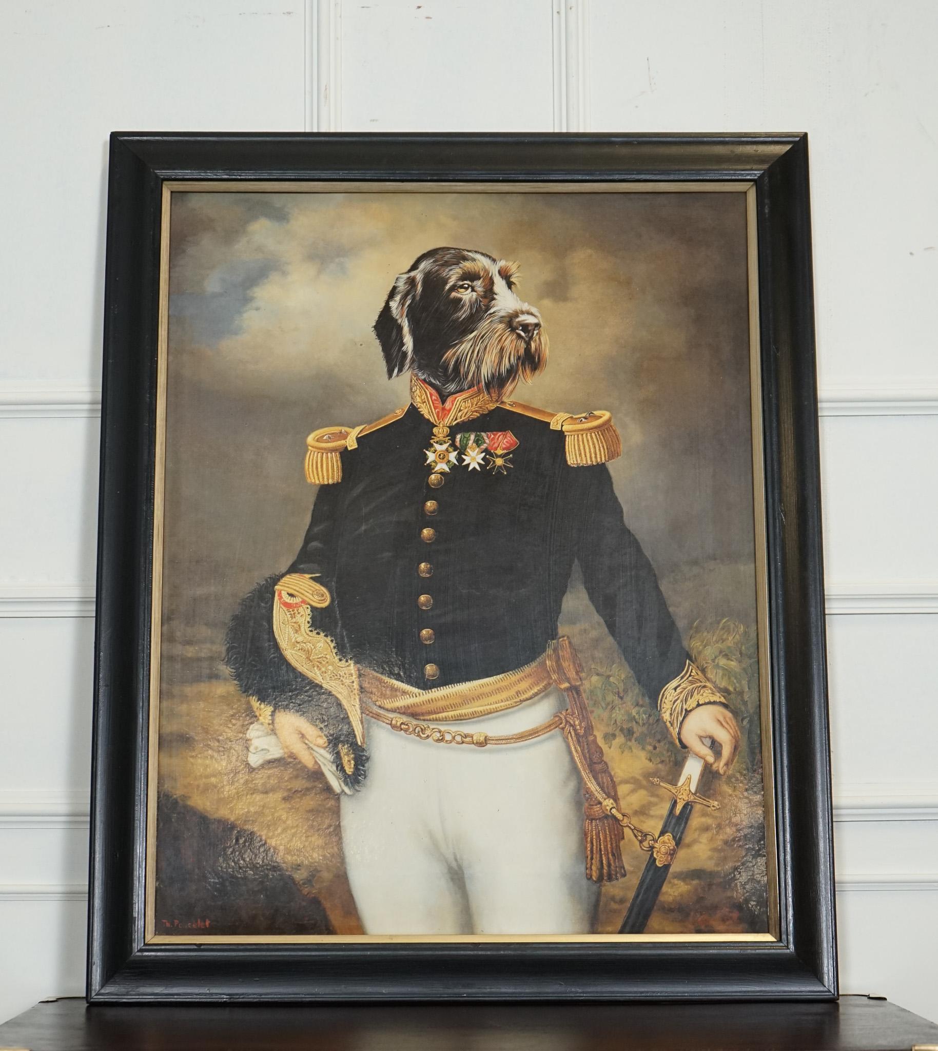 
Nous sommes ravis de proposer à la vente cette Robe de cérémonie Thierry Poncelet Encadré Art noir et or. Cette estampe porte le nom d'un artiste belge. 

Veuillez examiner attentivement les photos pour vous rendre compte de leur état avant
