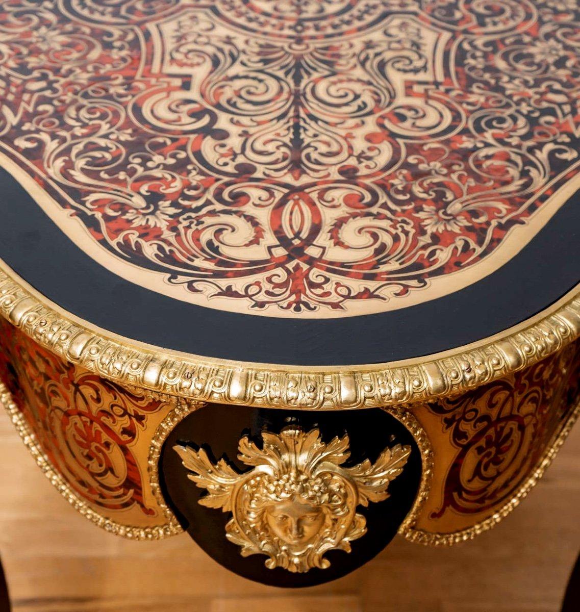 19th Century Ceremonial Table Marquetry André Boulle - Violin Shape - Period: XIXth For Sale