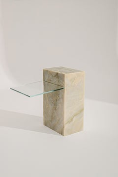 Minimalist Ceres Green Onyx Side Table with Support Clear Glass Top by RAFFINATO
