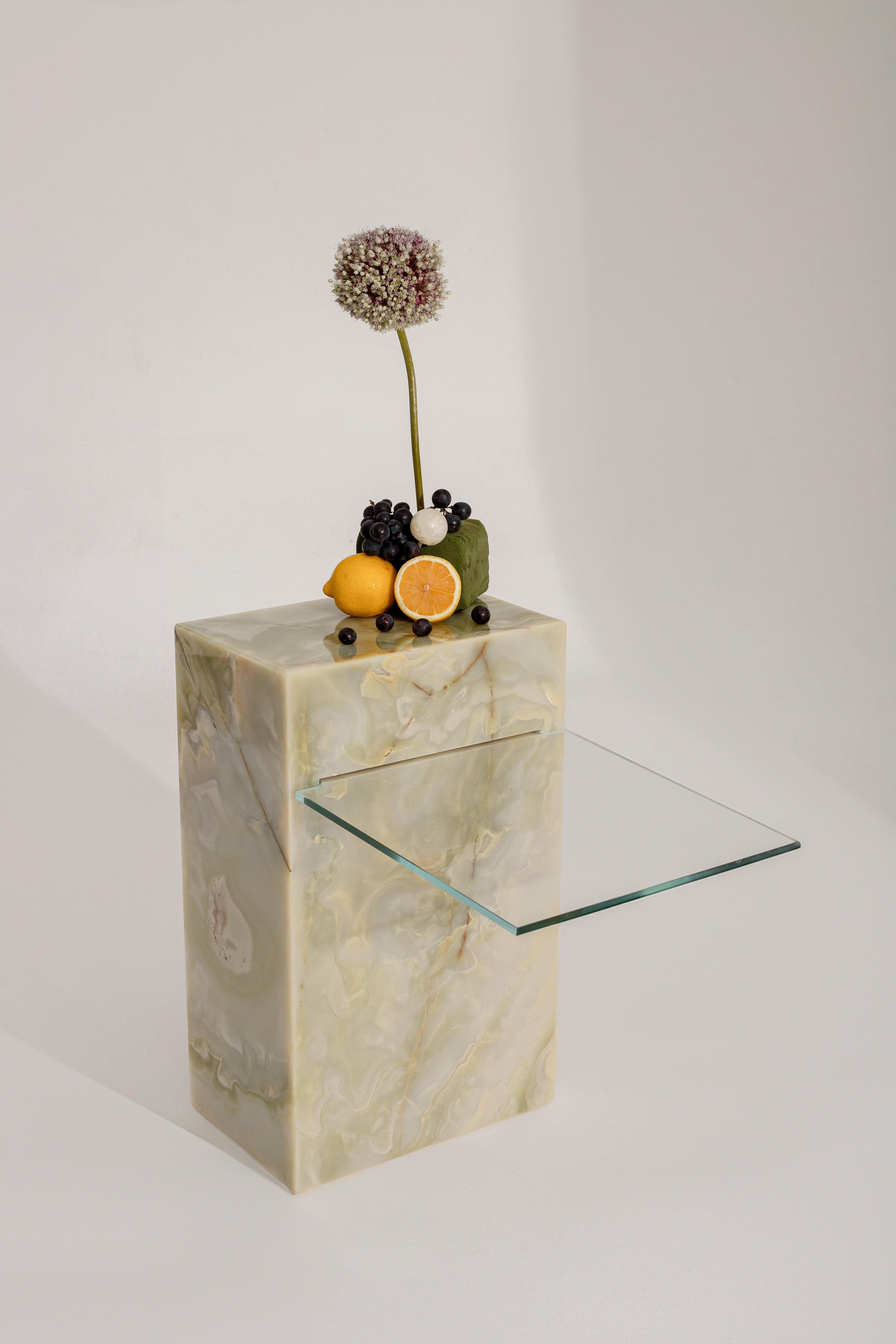 Turc Table d'appoint Ceres en onyx vert par RAFFINATO en vente