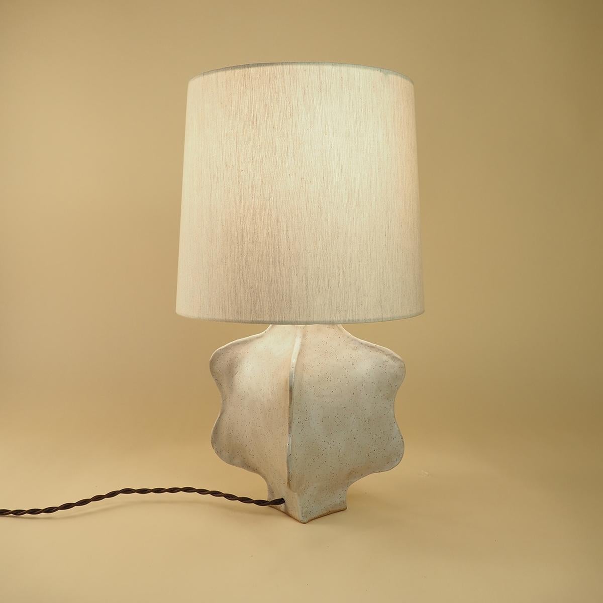 Lámpara Cereus by Nani Goods Lámpara cactus de cerámica contemporánea Hecho a mano