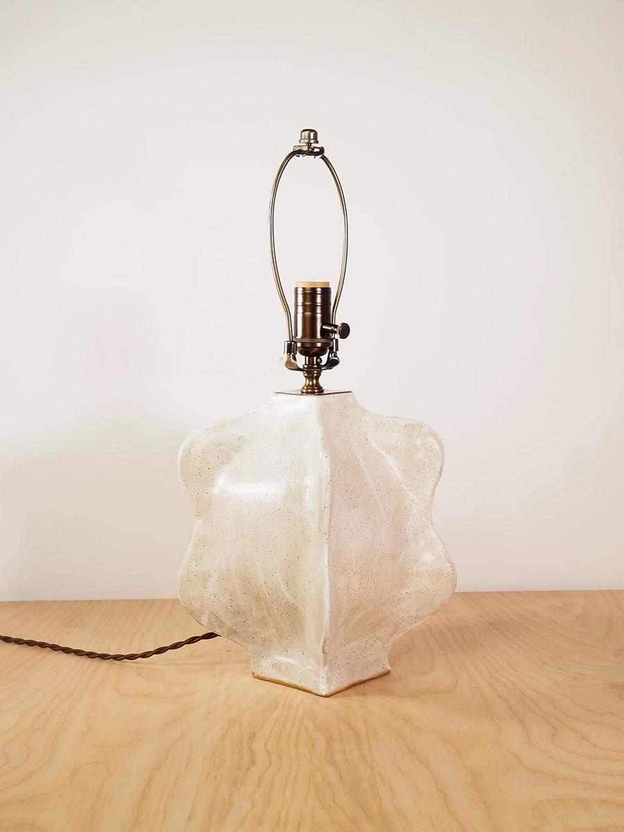 Brutalisme Lampe Cereus (Medium) de Nani Goods Contemporary Ceramic Cactus Lamp en vente
