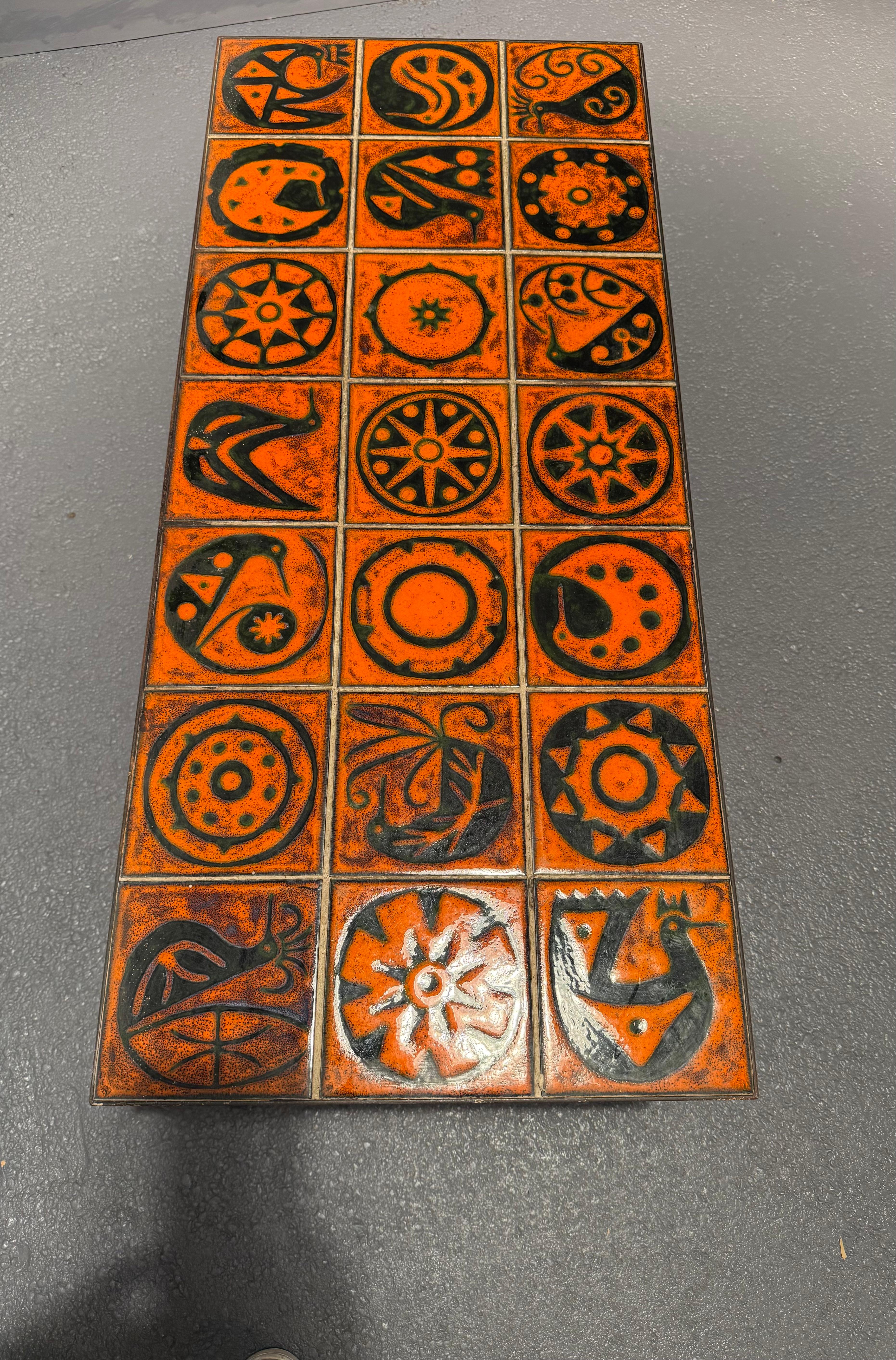 Metal Cermaic orange coffee table For Sale