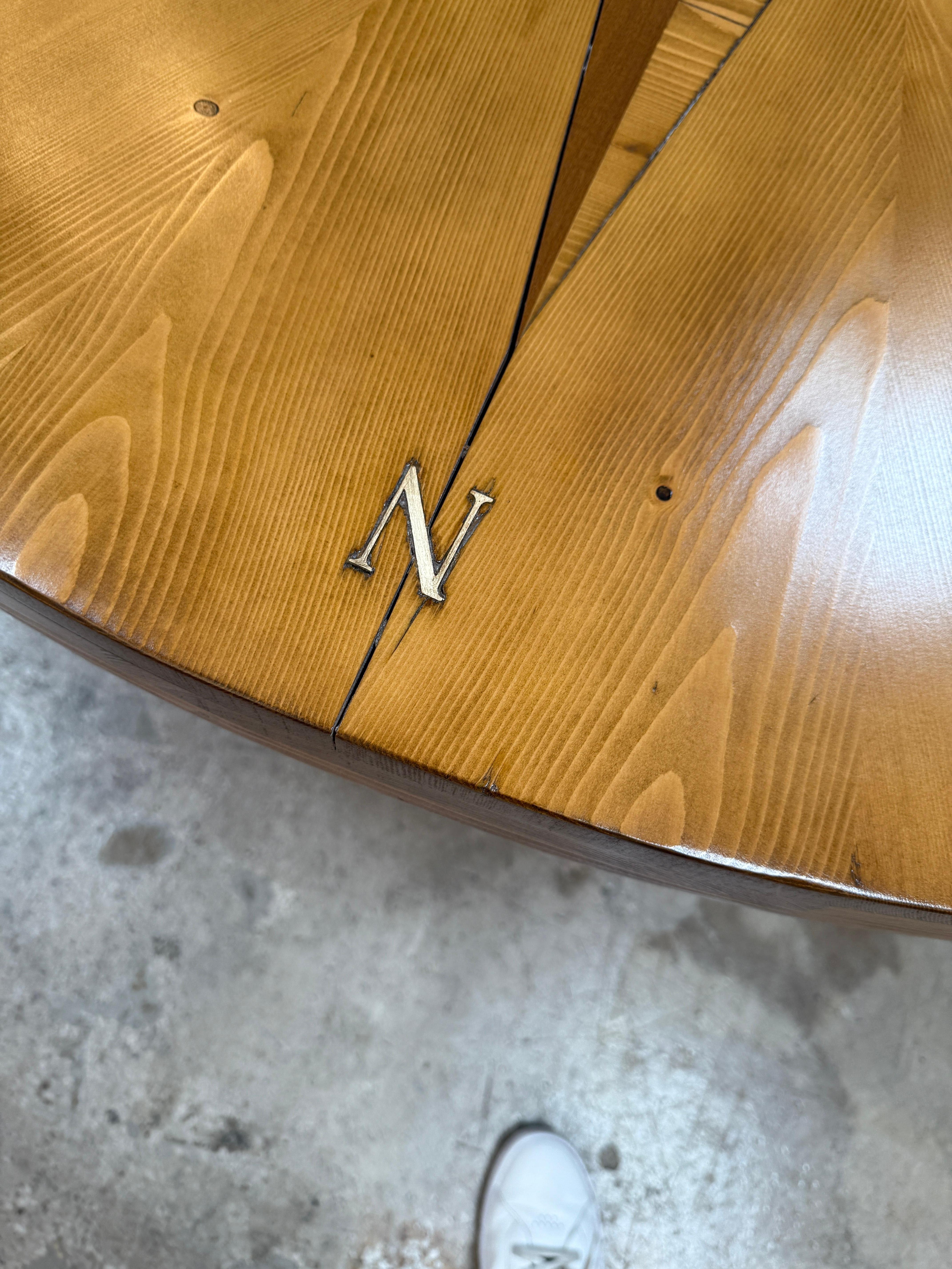 Late 20th Century Ceroli Mario Rosa Dei Venti Round Large Table in Pinewood by Poltronova, 1970s For Sale