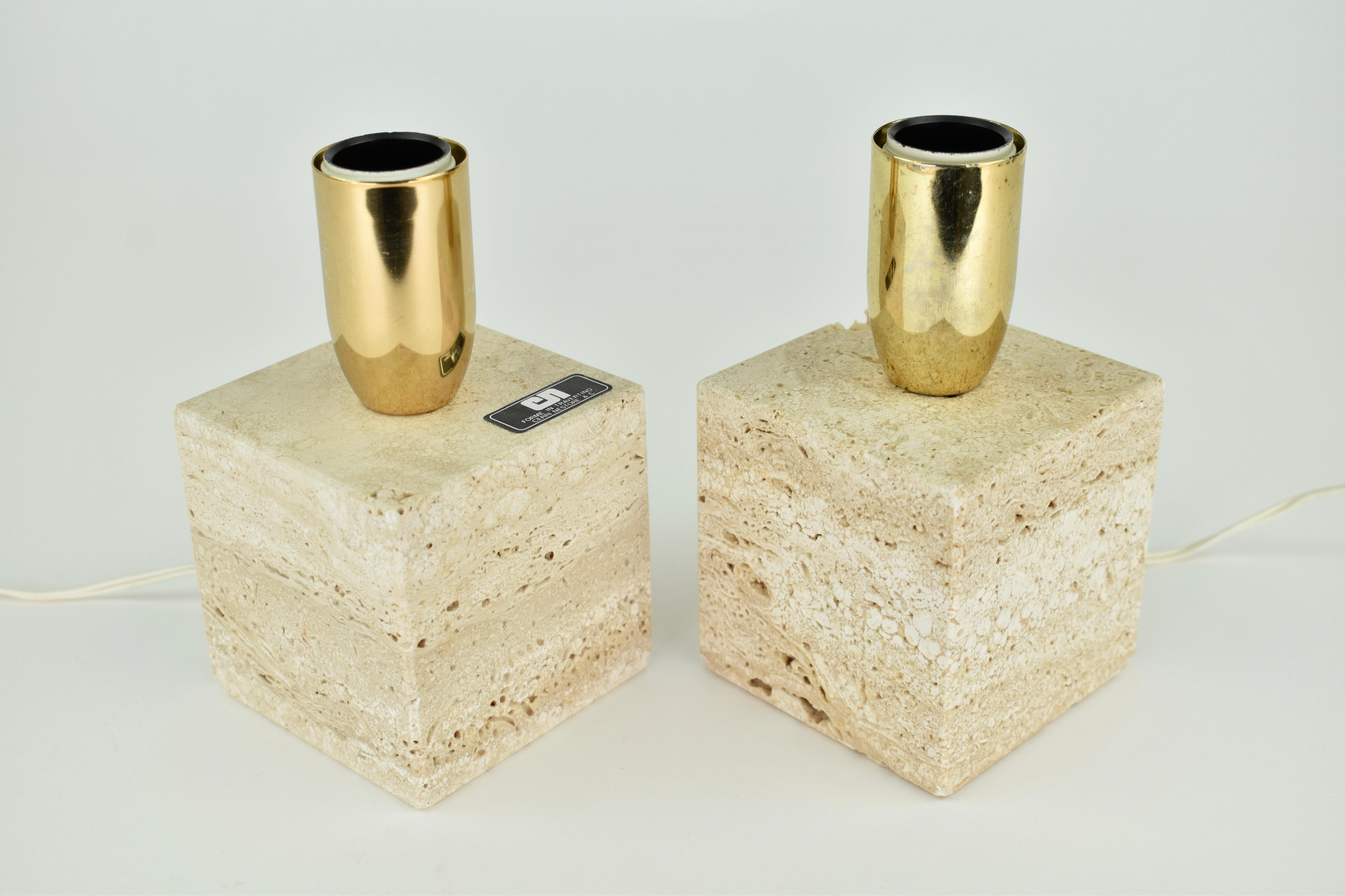 Brass Cerri Nestore & C. Set of Travertine Table Lights, Italy 1970s For Sale