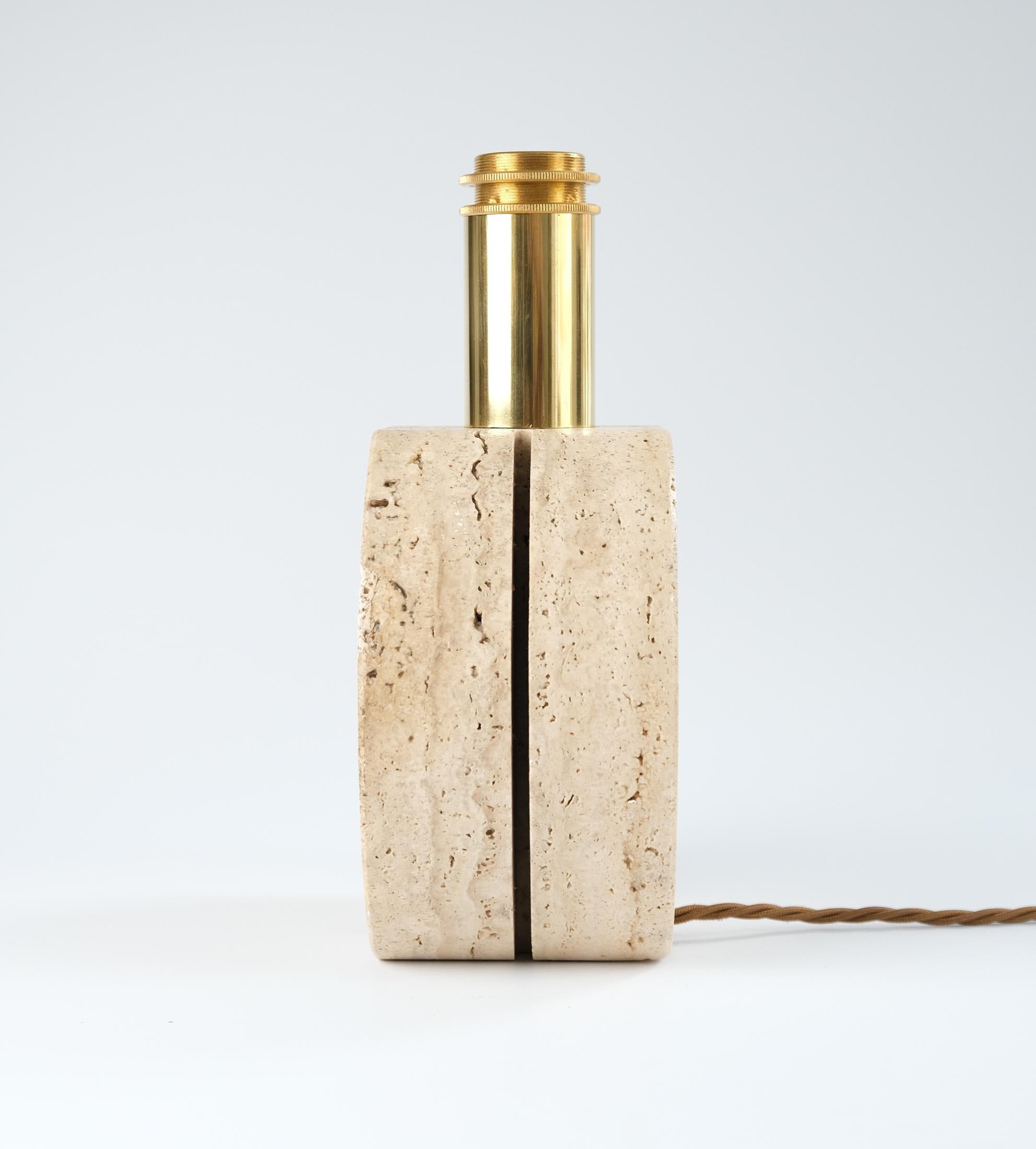 Cerri Nestore Mid-Century Modern Brass & Travertine Table Lamp, Italy c.1970s 4