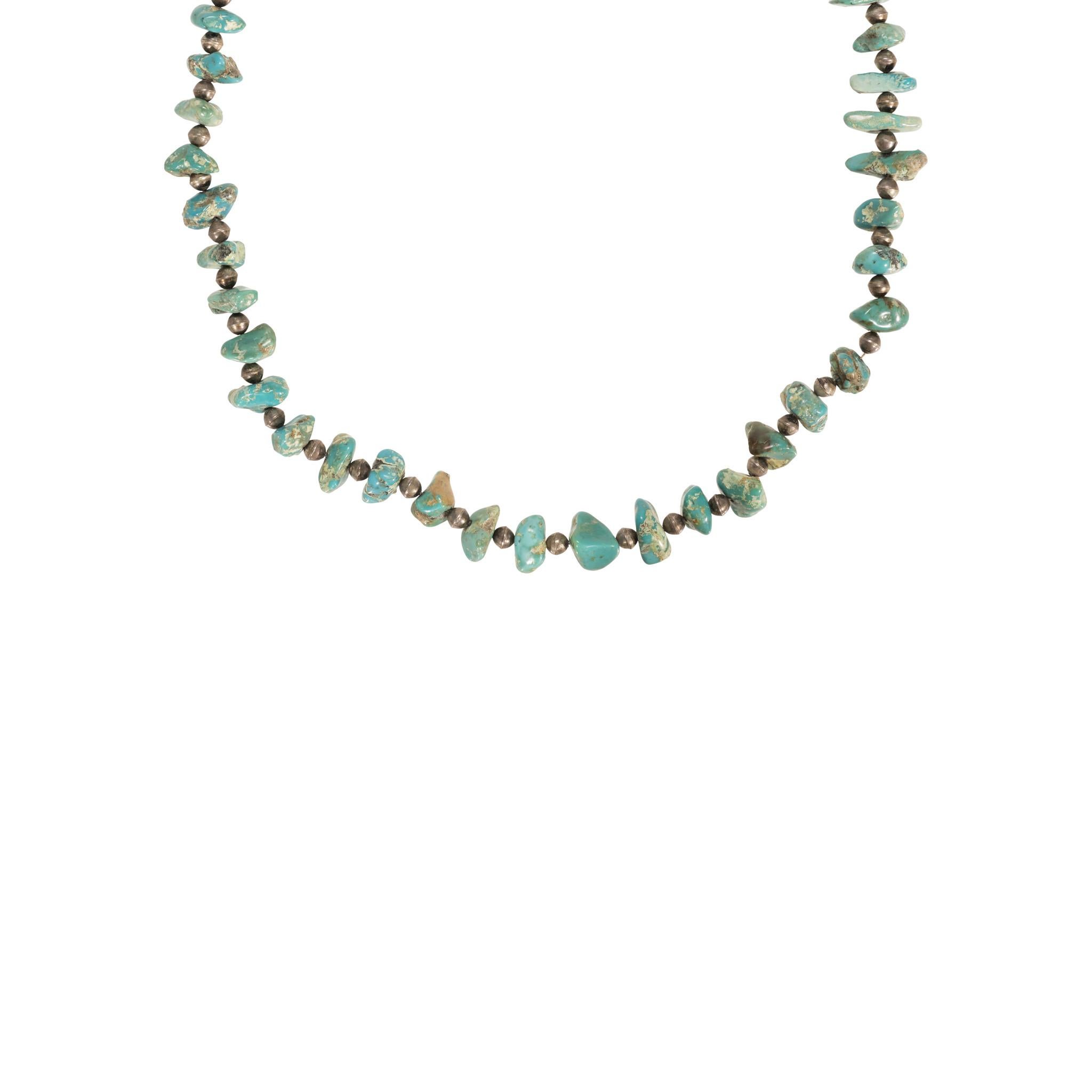 Cerrilllos Turquoise Beaded Necklace In Good Condition For Sale In Coeur d Alene, ID