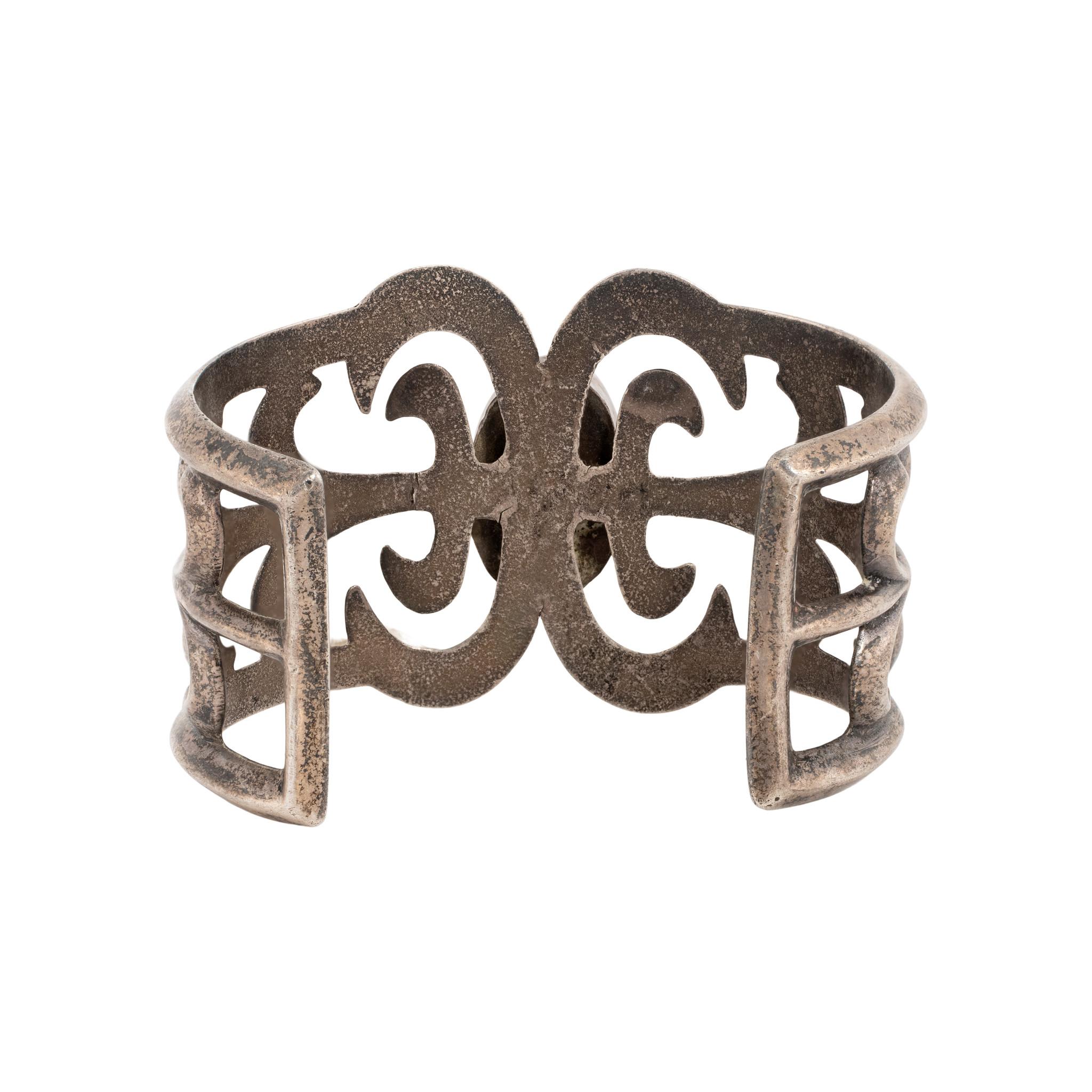 Taglio ovale Bracciale in argento Sterling con turchese e sabbia di Cerrillos in vendita