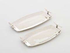 Petit plateau semi-oval CERRO, os de couleur crème et argent alpaga