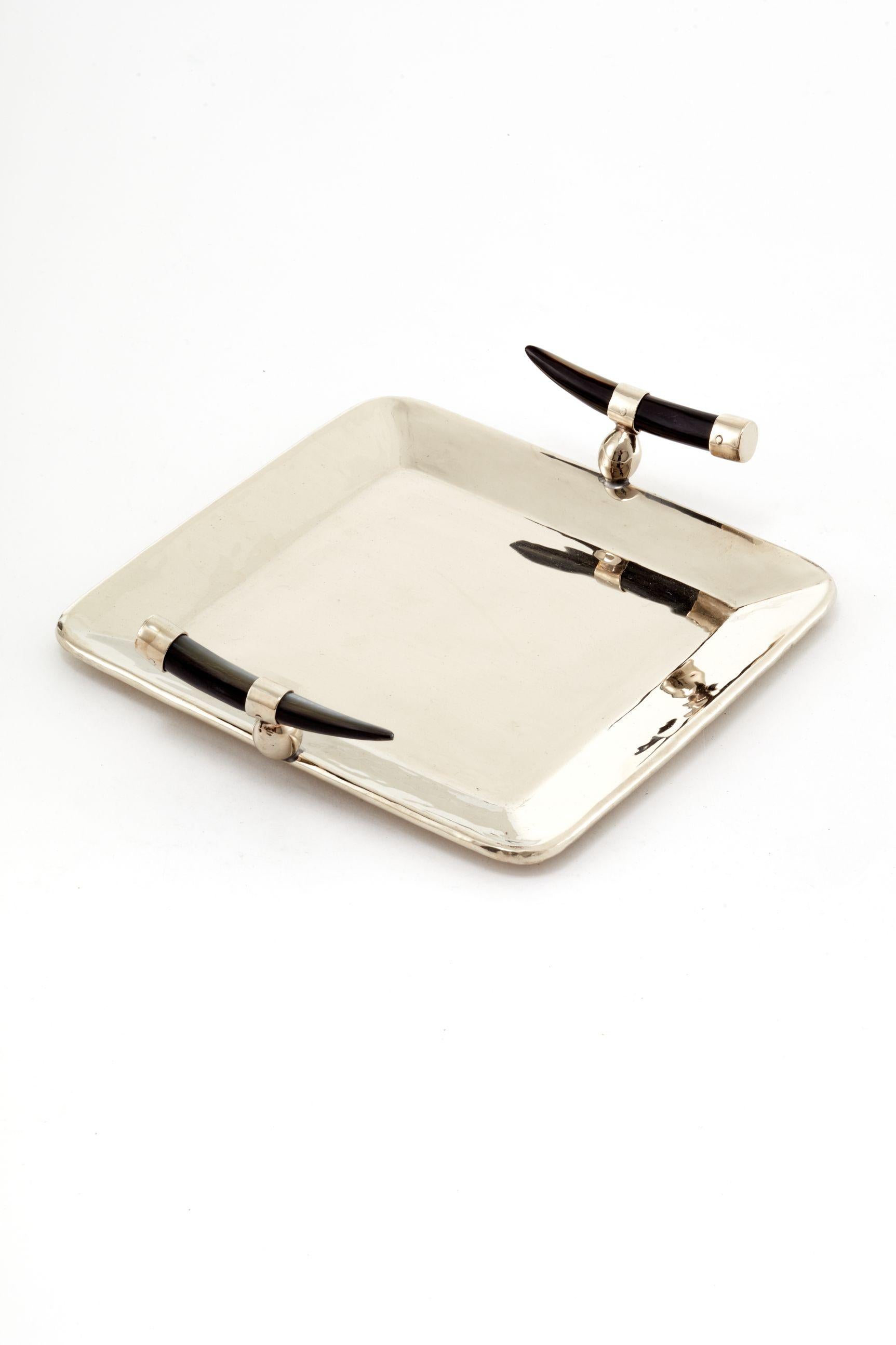 Organic Modern Cerro Set Square Medium and Large Trays, Horn & Alpaca Silver For Sale