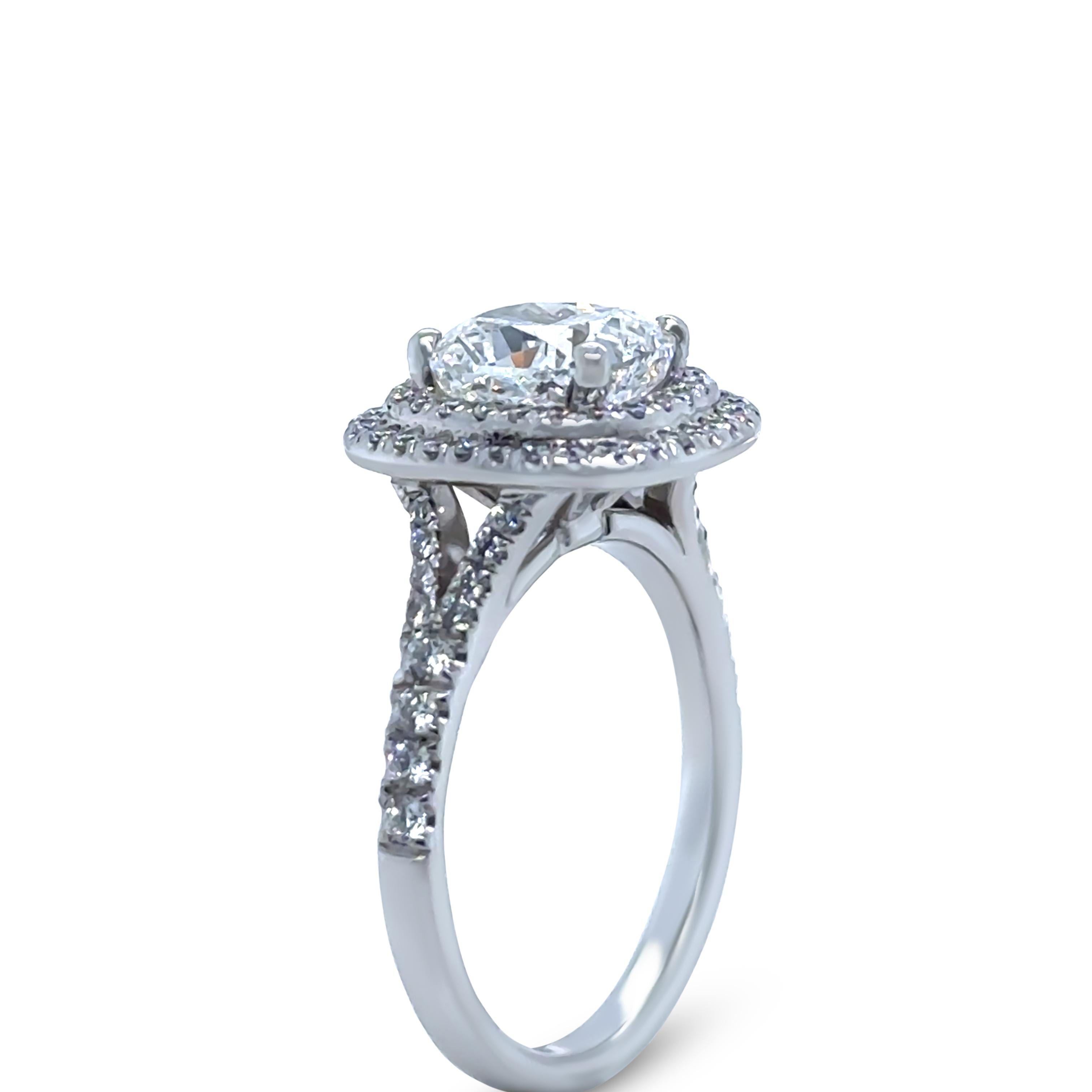Cerrone 18ct White Gold Double Halo Cushion Cut Diamond Ring 2.27ct en vente 2