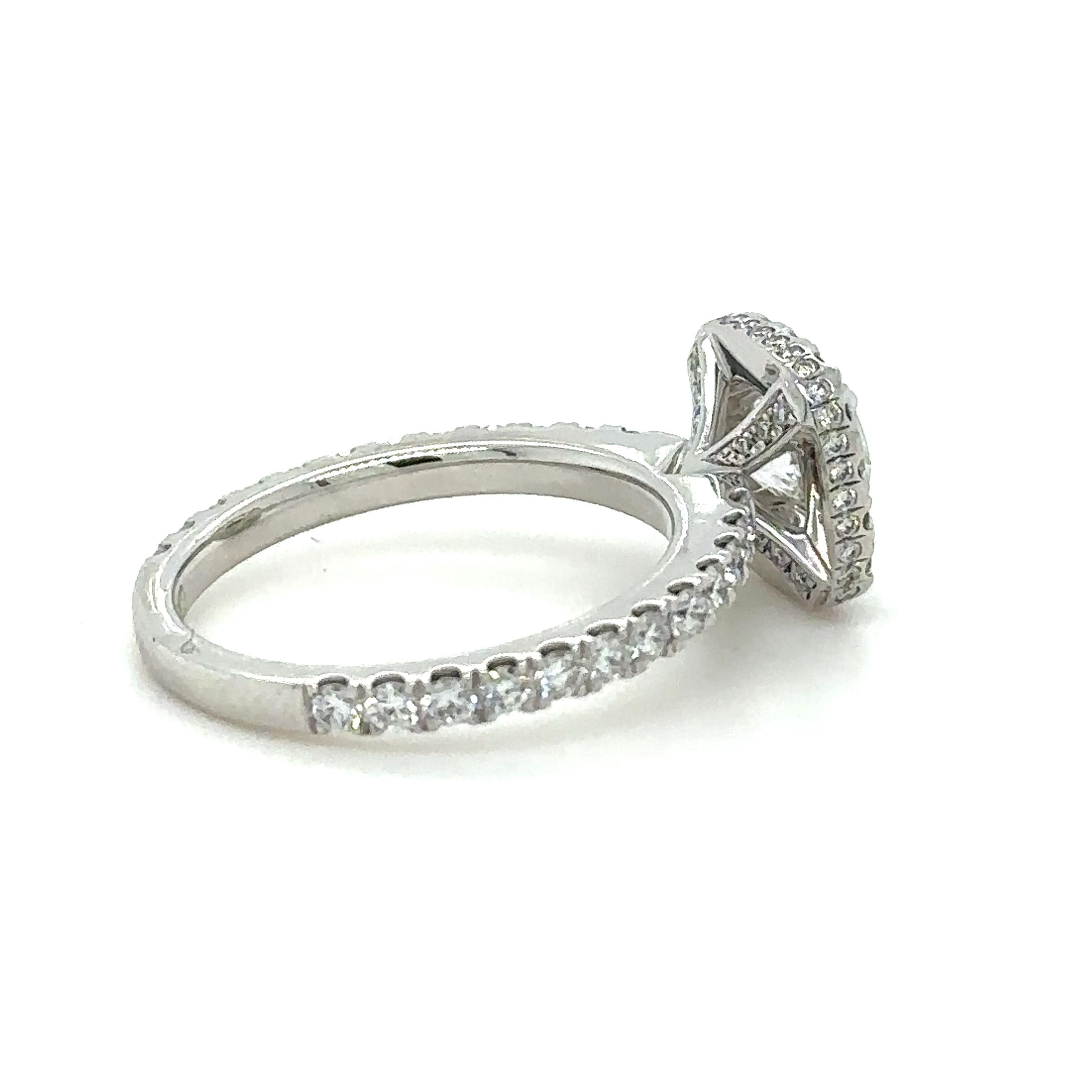 Cerrone 18 Carat White Gold Engagement Ring 1.87 Carat In Excellent Condition In SYDNEY, NSW