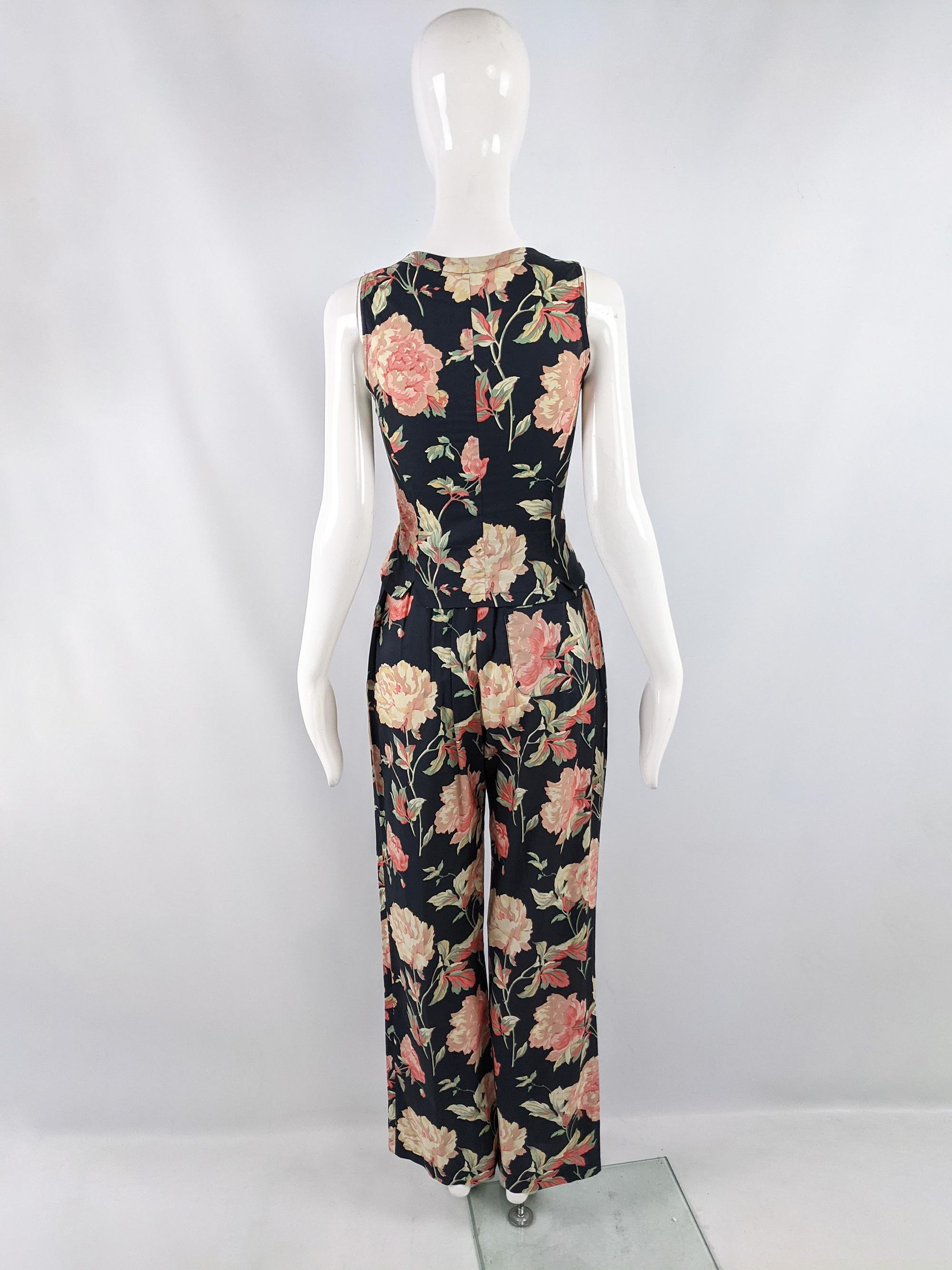 Cerruti 1881 Vintage Black & Pink Floral Sleeveless Jacket & Wide Leg Pant Suit In Excellent Condition For Sale In Doncaster, South Yorkshire