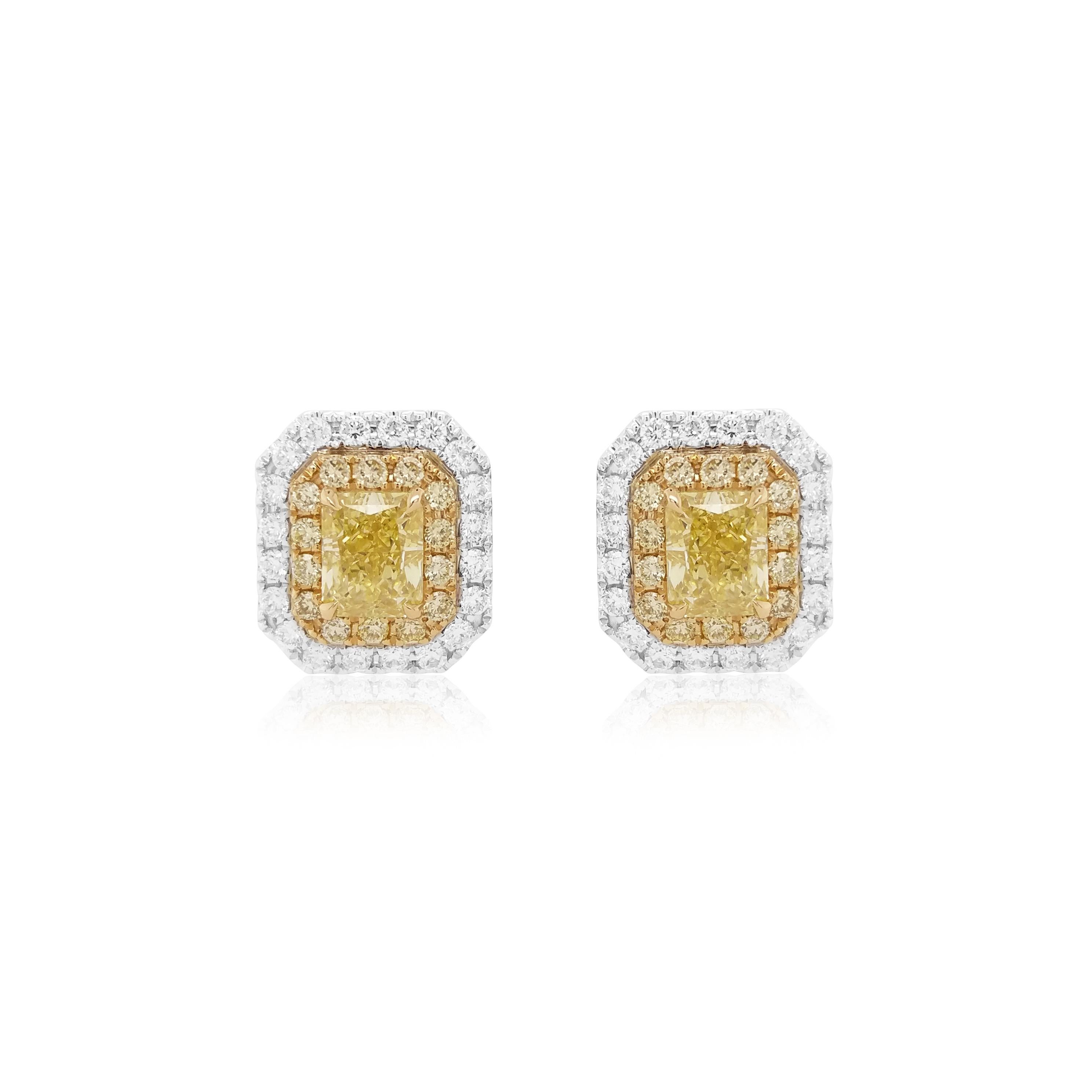 Bonitos pendientes con diamantes amarillos naturales certificados por el GIA 

Diamante amarillo fantasía - 0,51 cts (Certificado GIA)
Diamante amarillo fantasía - 0,51 cts (Certificado GIA)
Diamantes amarillos talla brillante redondos - 0,15