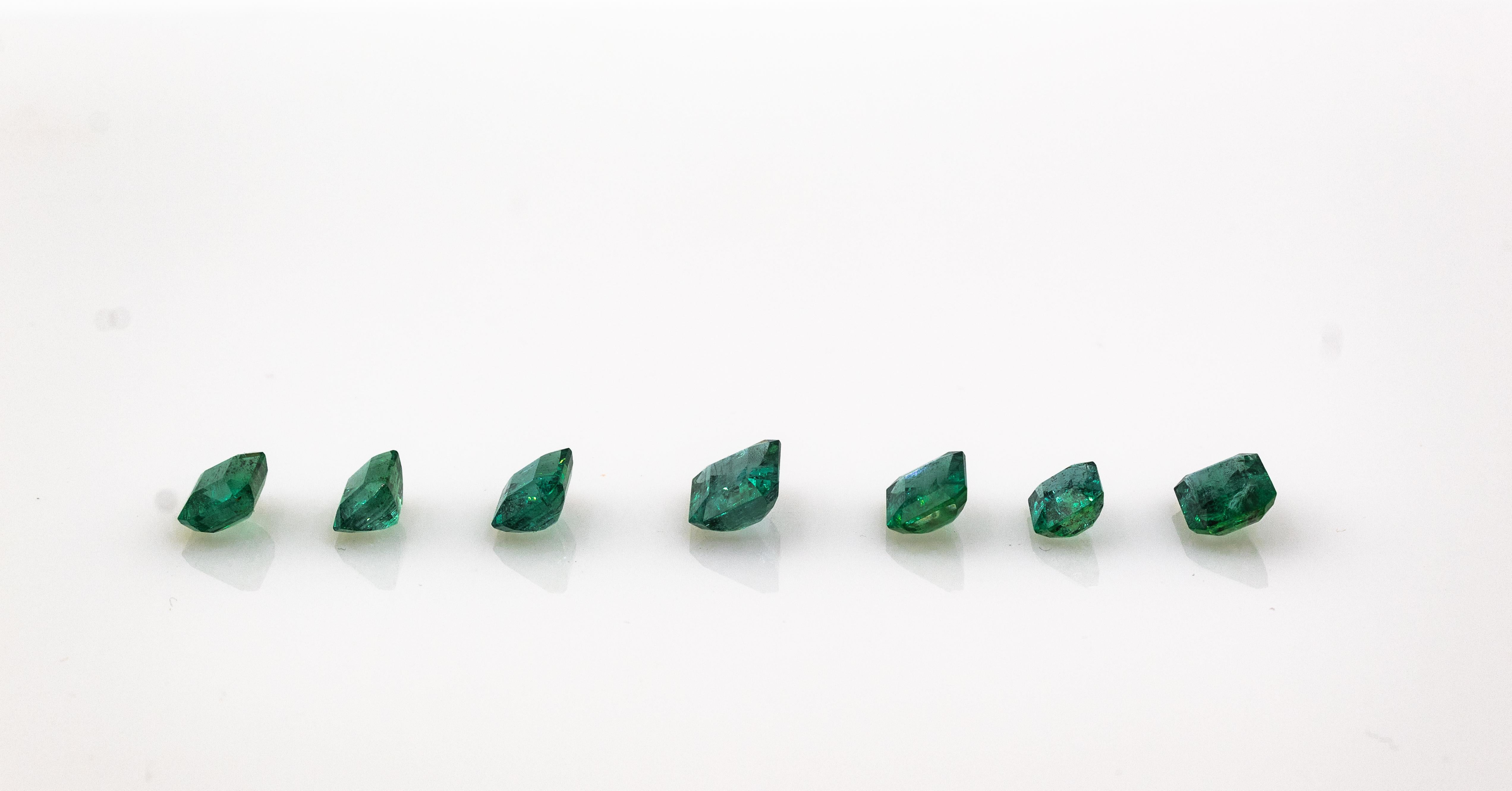 Certifiable Zambia Octagon Cut 2.98 Carat Emerald Loose Gemstone 4