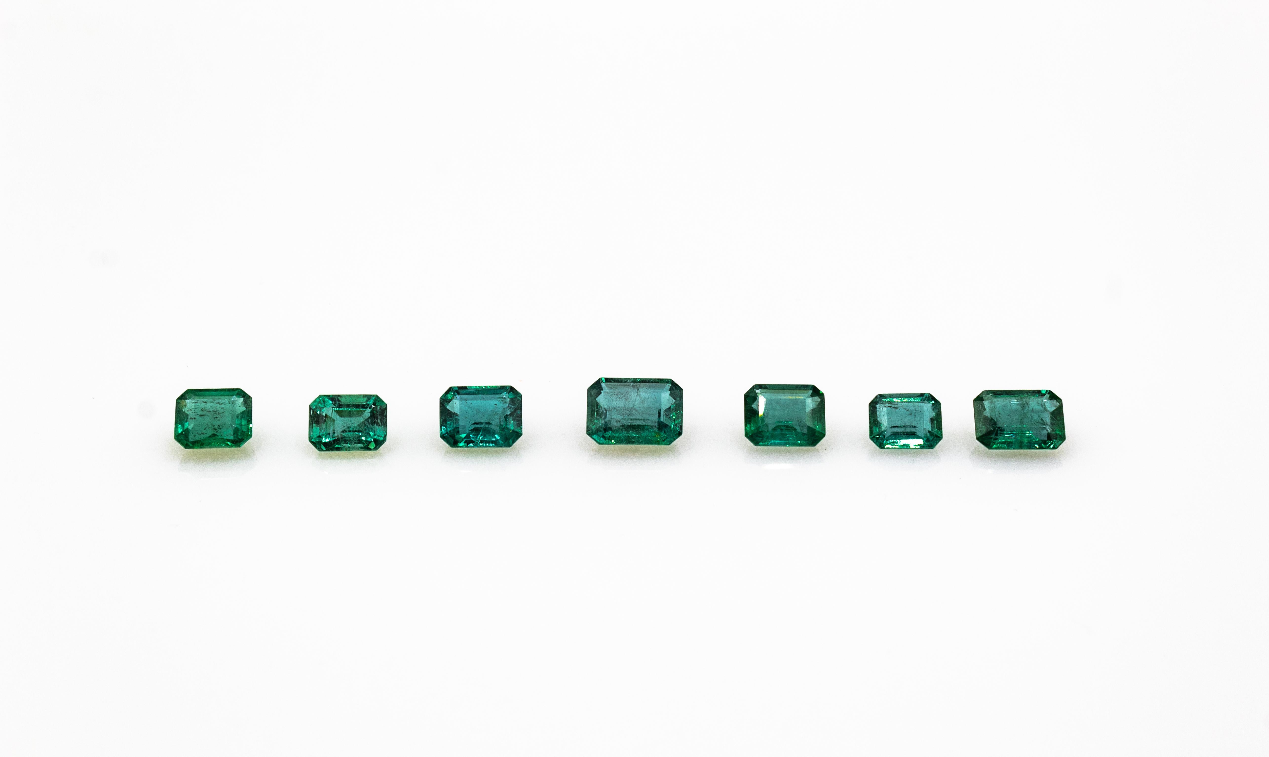 Women's or Men's Certifiable Zambia Octagon Cut 2.98 Carat Emerald Loose Gemstone