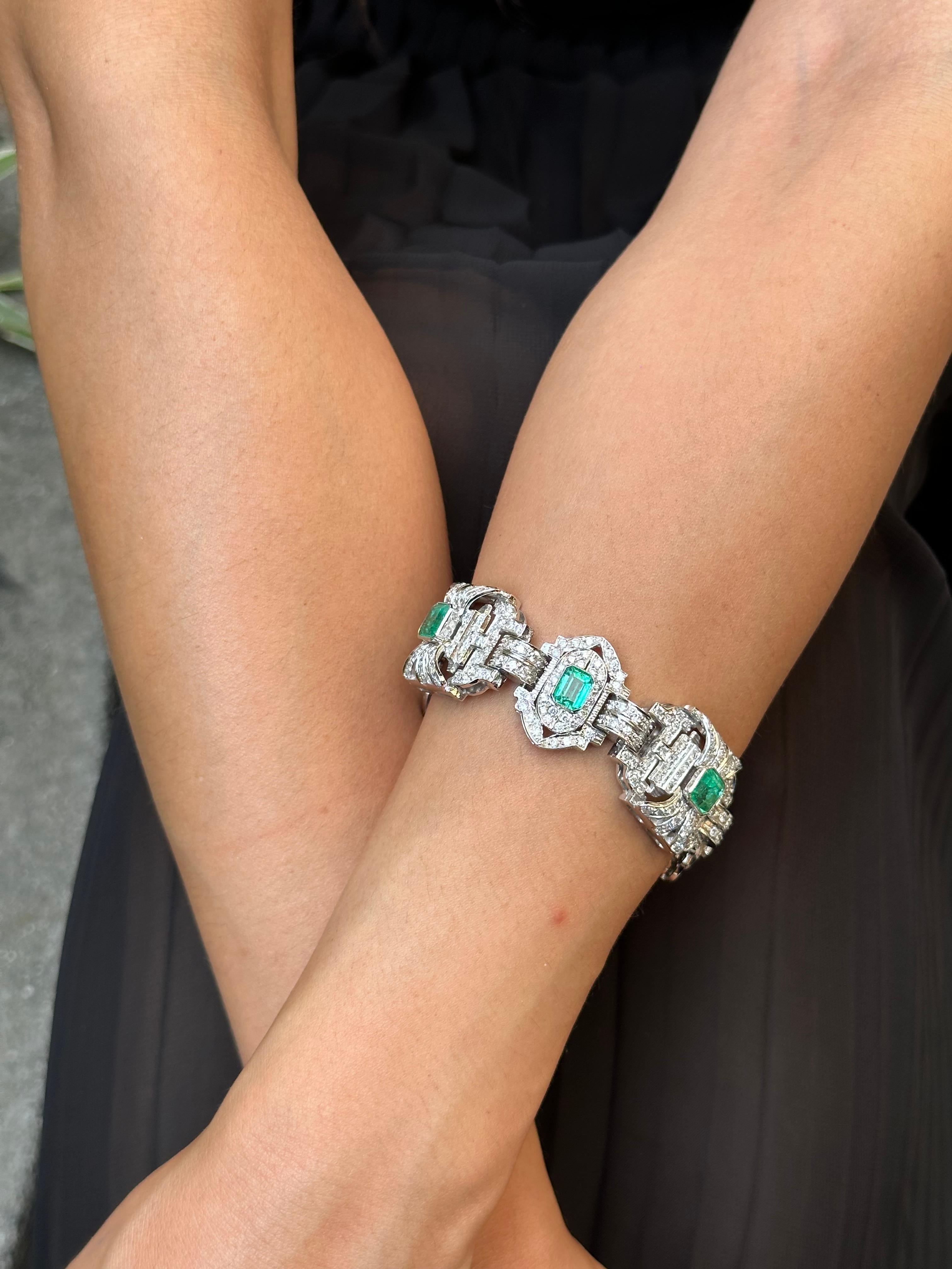 Certificated Art Deco Diamond and Colombian Emerald Bracelet For Sale 6
