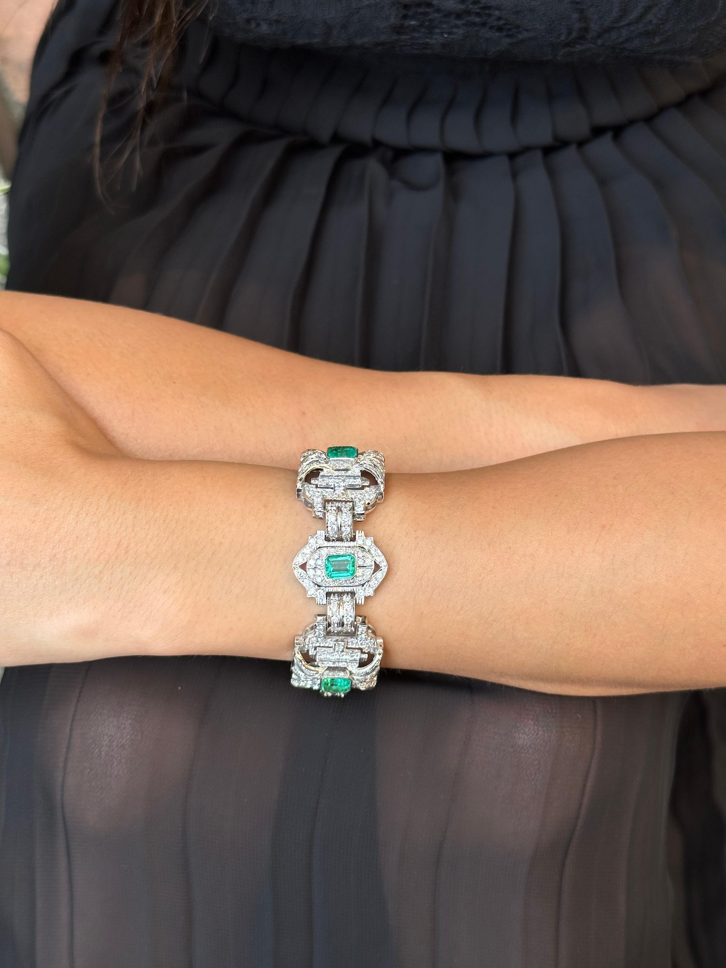 Bracelet Art déco certifié en diamants et émeraudes de Colombie en vente 3