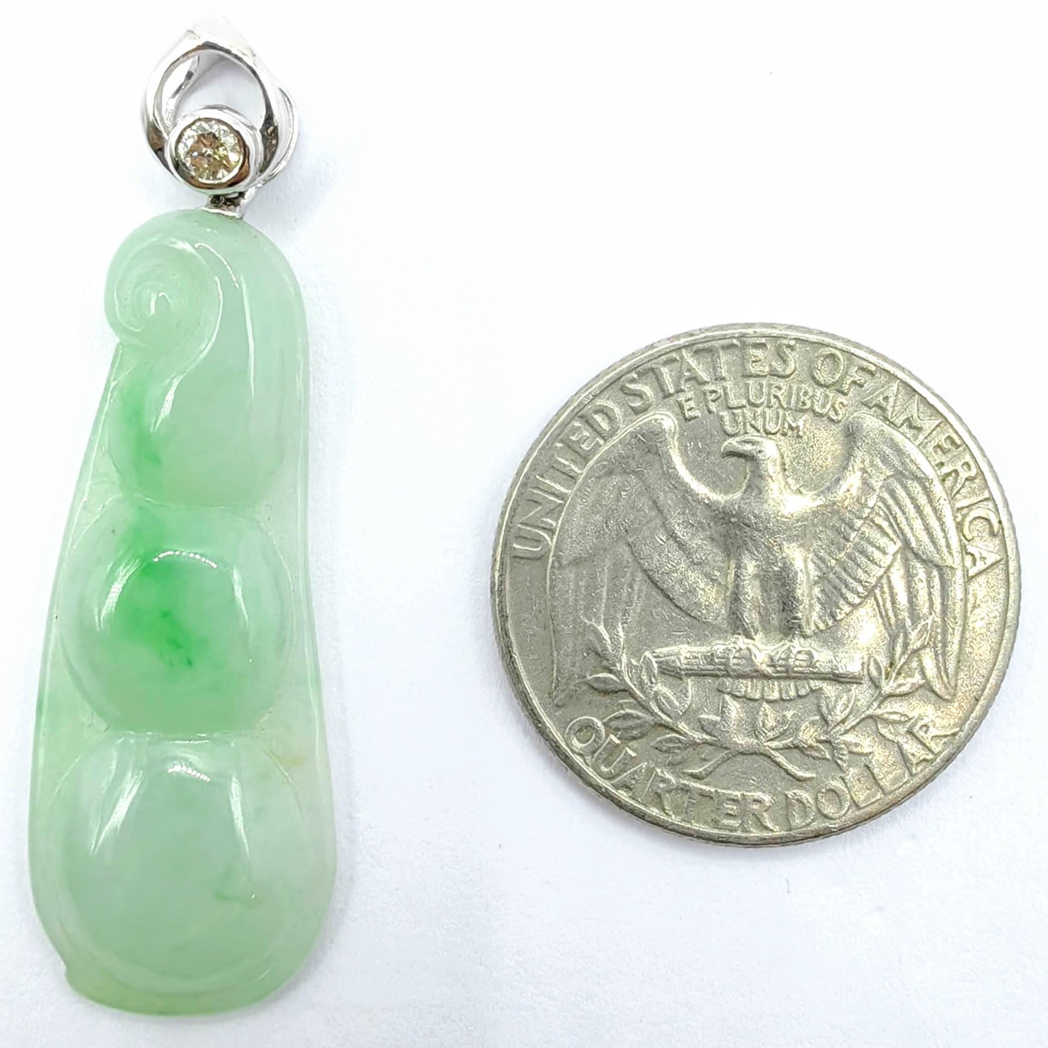 Certified 0.2ct Diamond Light Green Jadeite Jade Bean Pendant in 18K White Gold For Sale 1