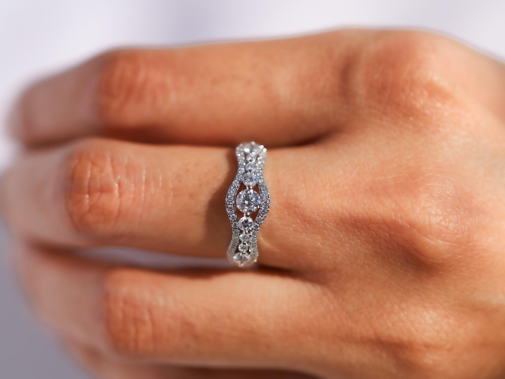0.85ct Round-Cut Diamond Cluster Engagement Ring in 18K White Gold – Brilliance For Sale 3